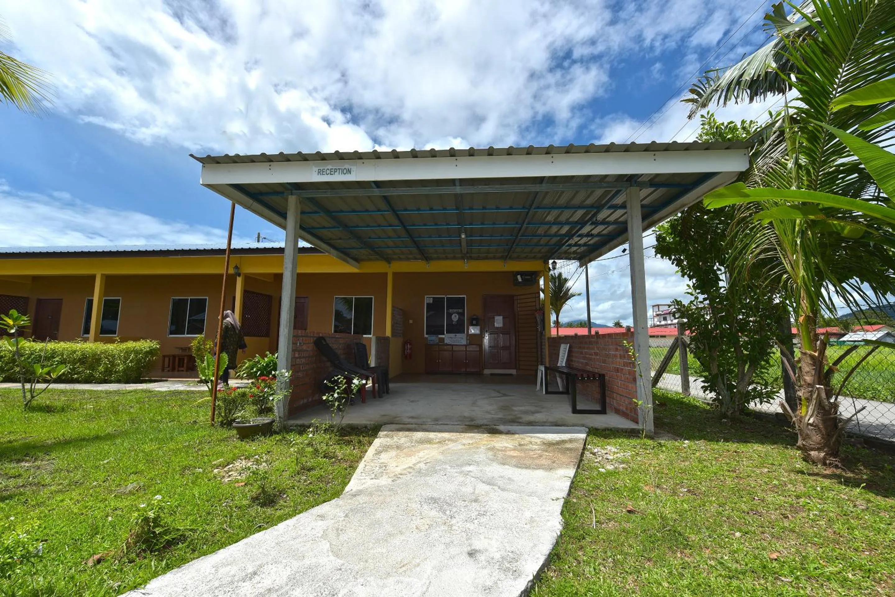 Facade/entrance in Collection O 90622 Sehijau Cenang