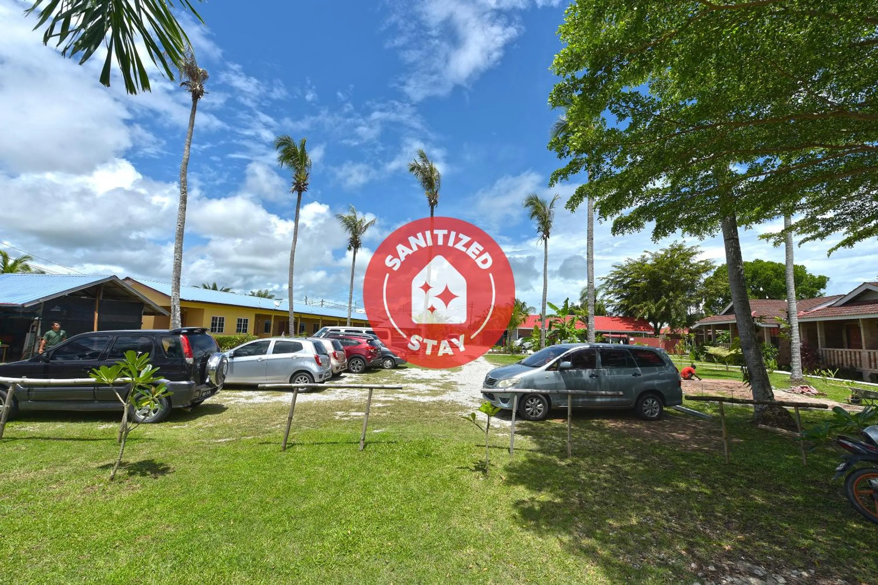 Facade/entrance in Collection O 90622 Sehijau Cenang
