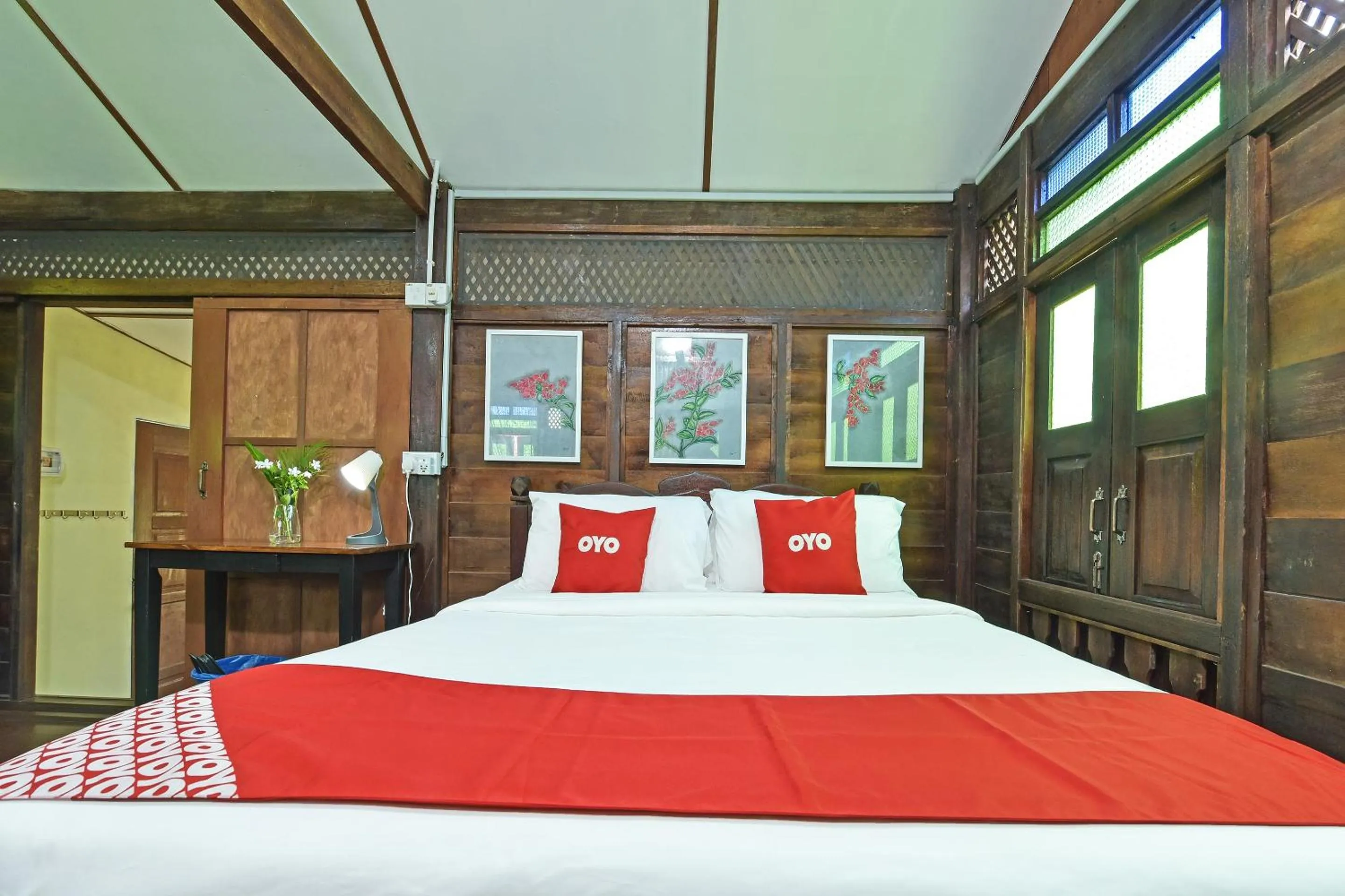 Bedroom in Collection O 90622 Sehijau Cenang