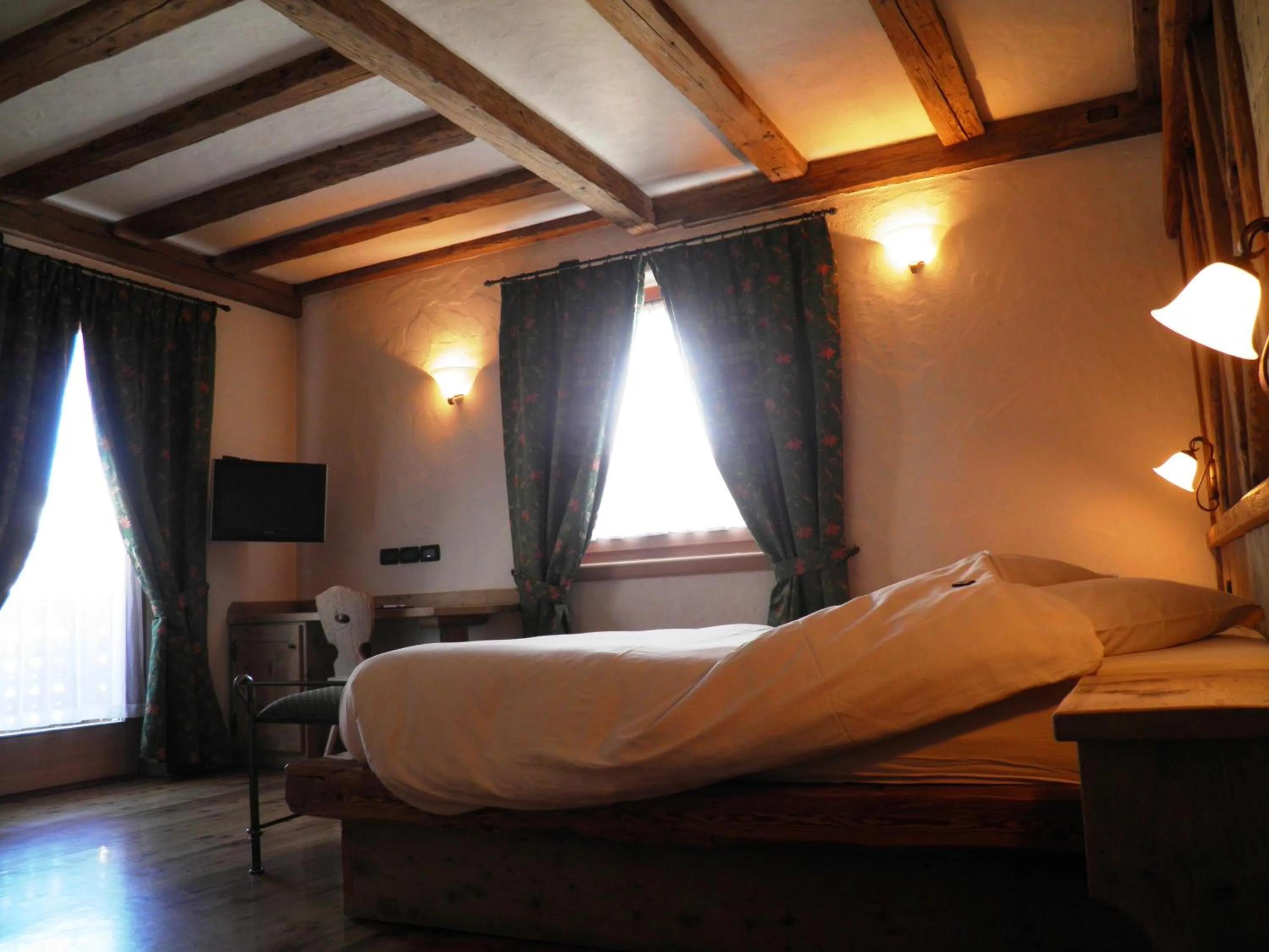 Bed in Hotel Pontiglia