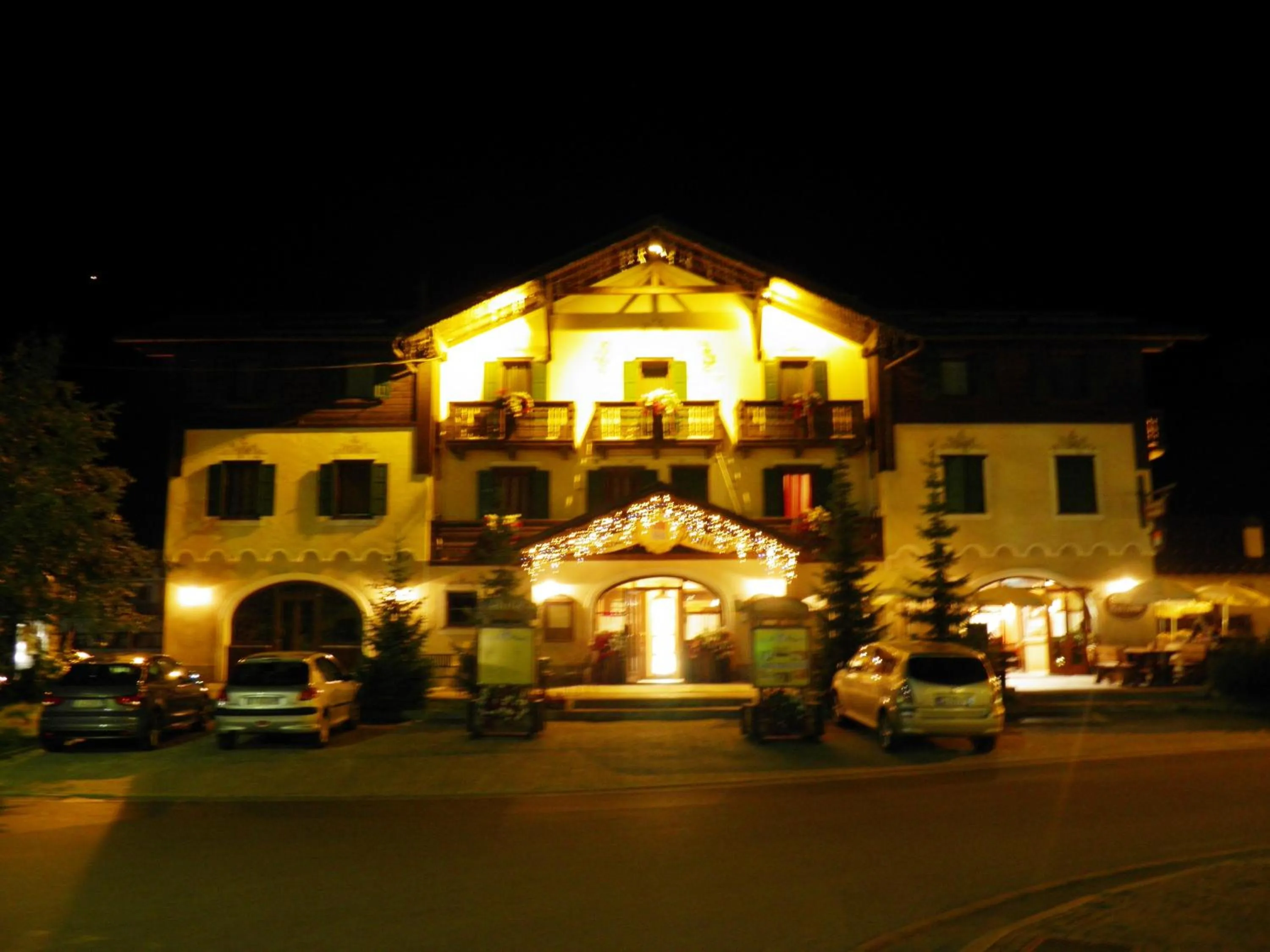 Property building in Hotel Pontiglia