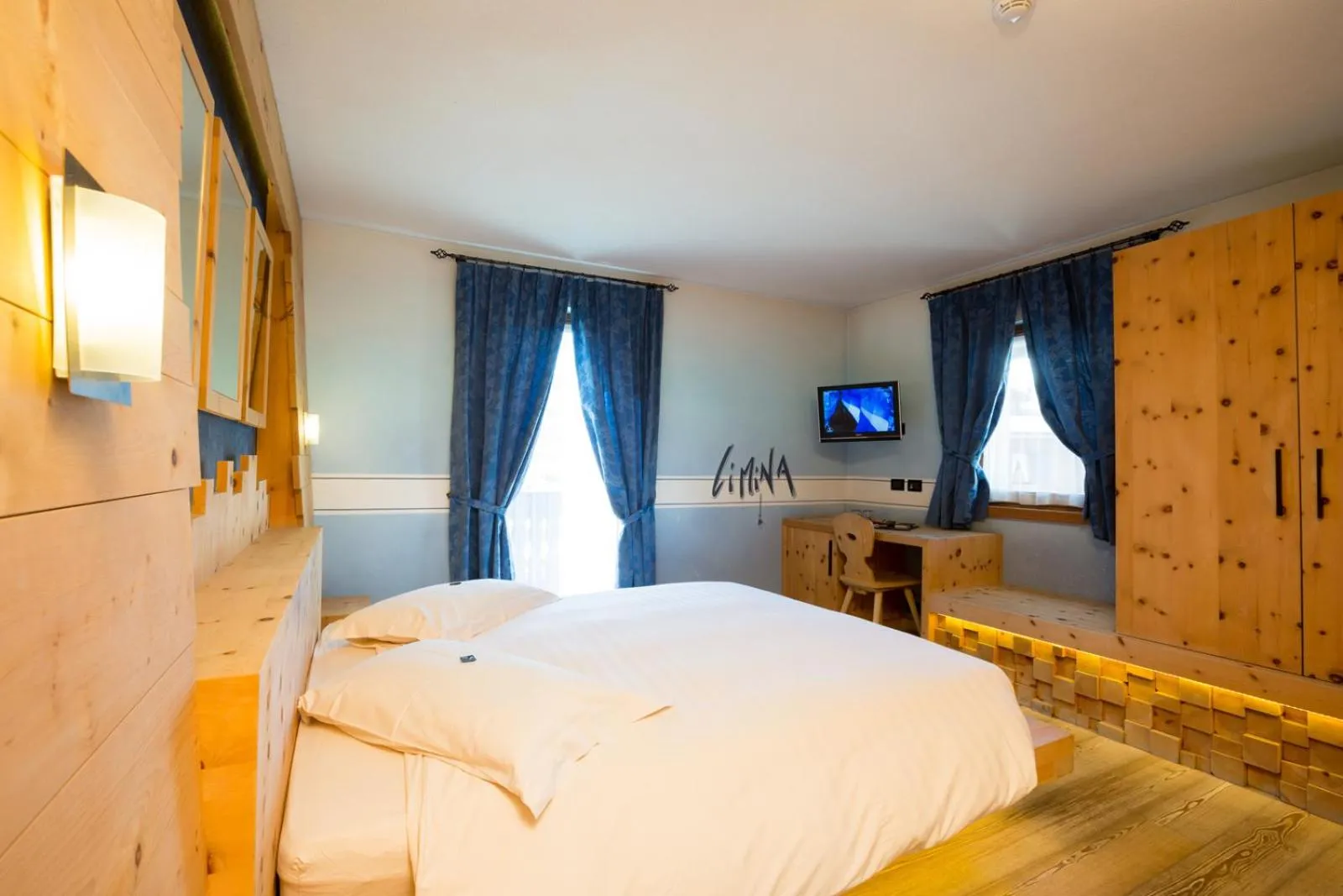 Bedroom, Bed in Hotel Pontiglia