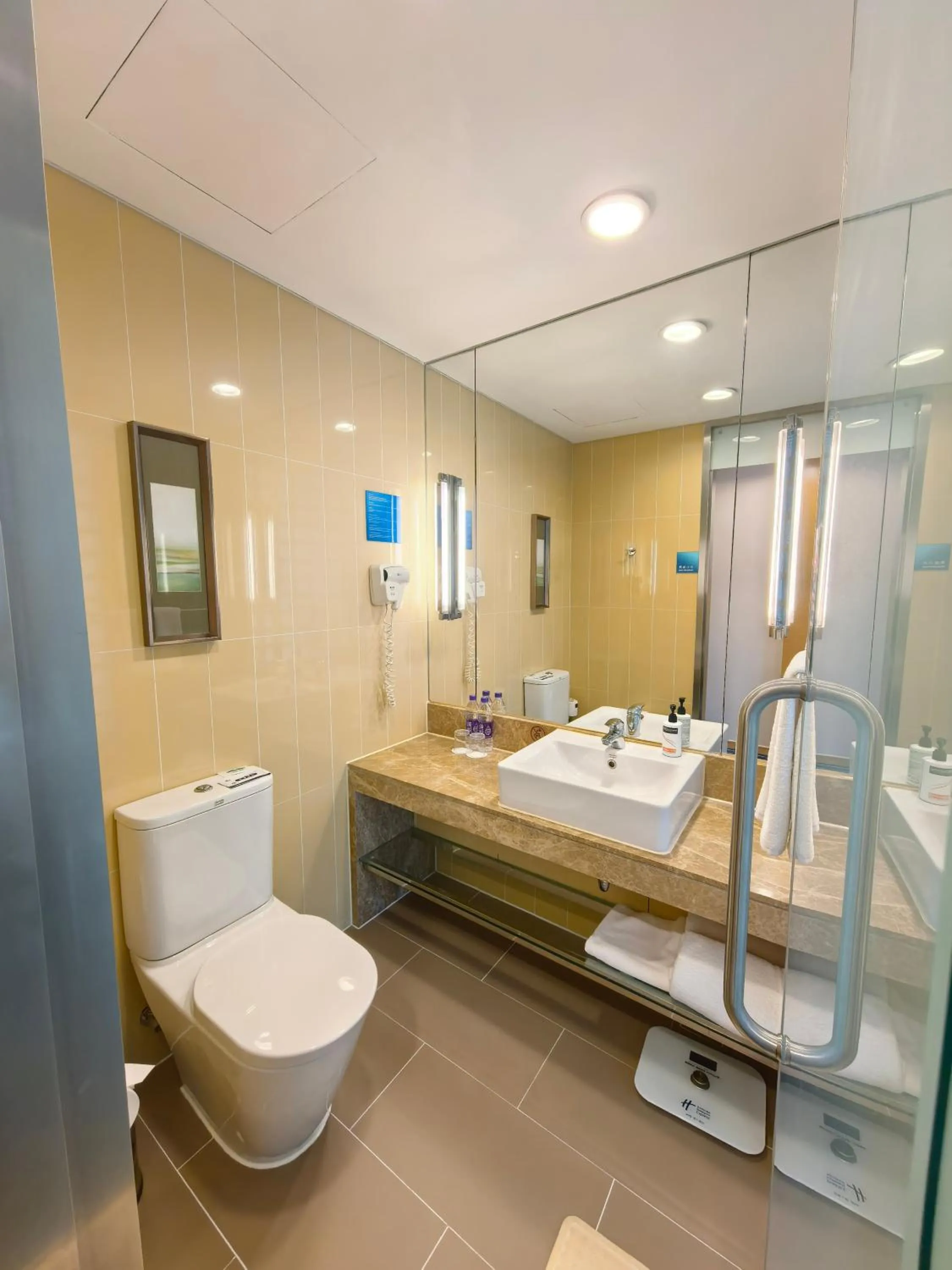 Holiday Inn Express Beijing Yizhuang by IHG - Taxi 1 Hour to International Airport and 800 Meters to the Nearby Subway