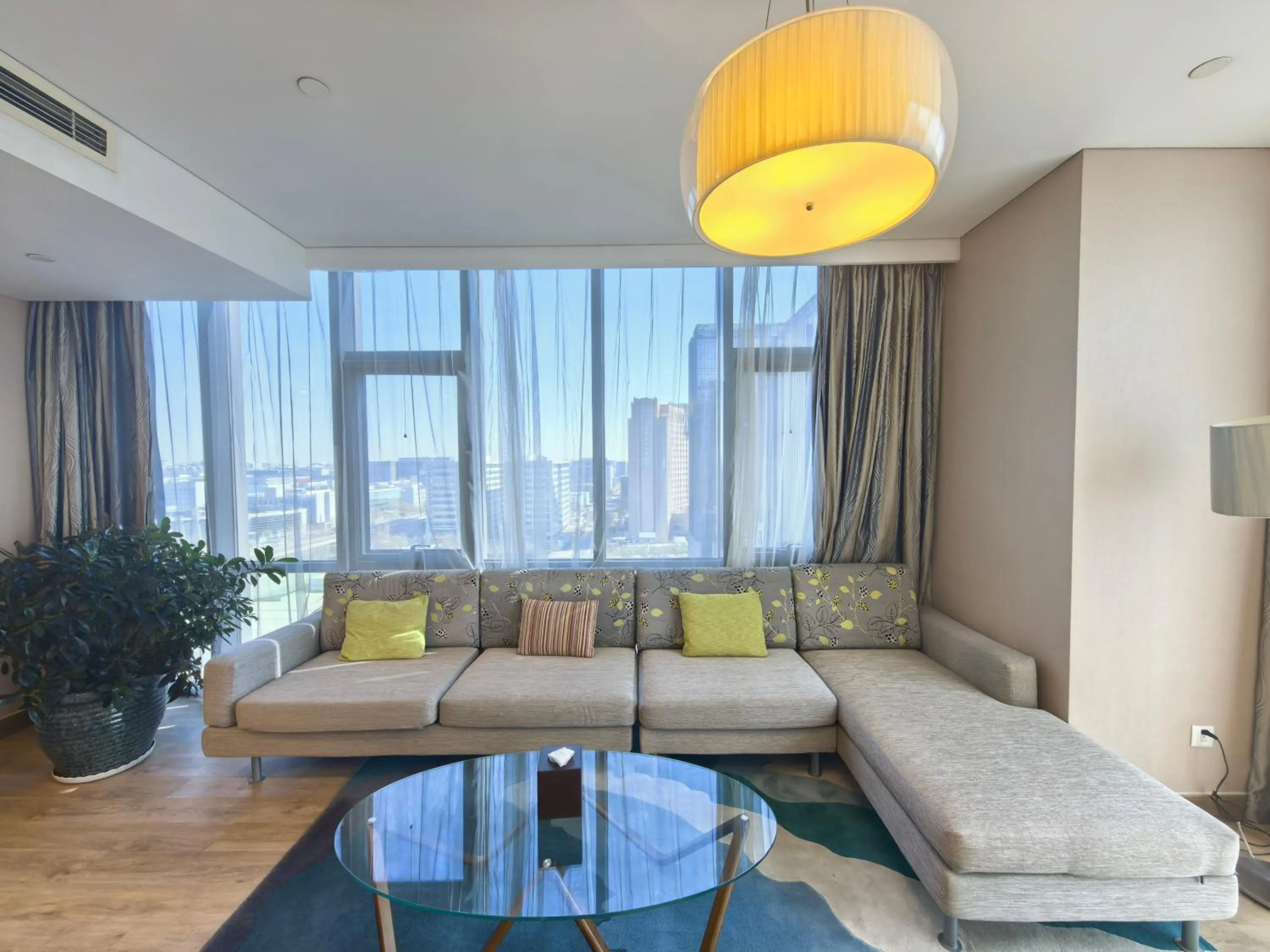 Holiday Inn Express Beijing Yizhuang by IHG - Taxi 1 Hour to International Airport and 800 Meters to the Nearby Subway