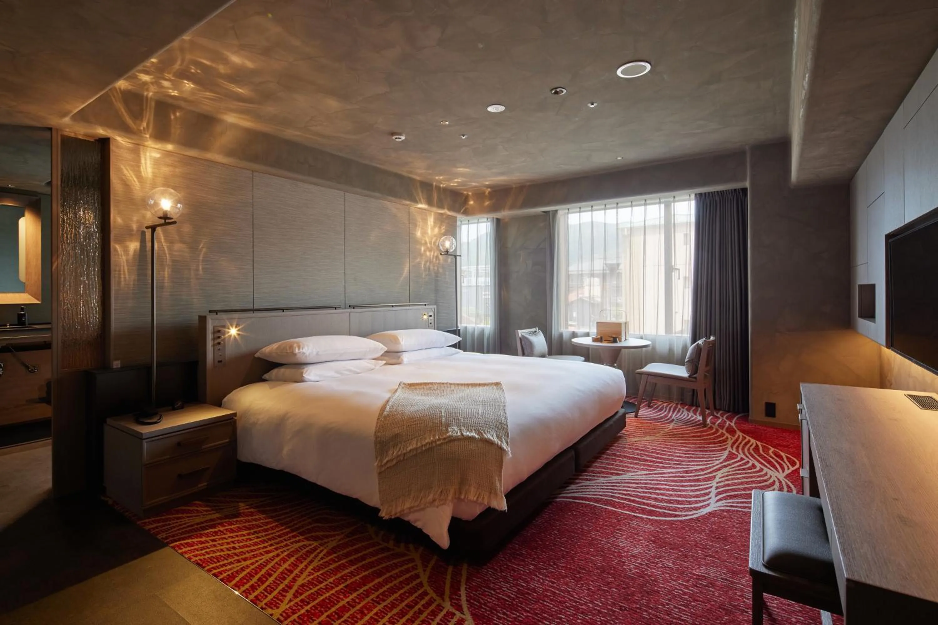 Bed in THE HOTEL HIGASHIYAMA KYOTO TOKYU, A Pan Pacific Hotel