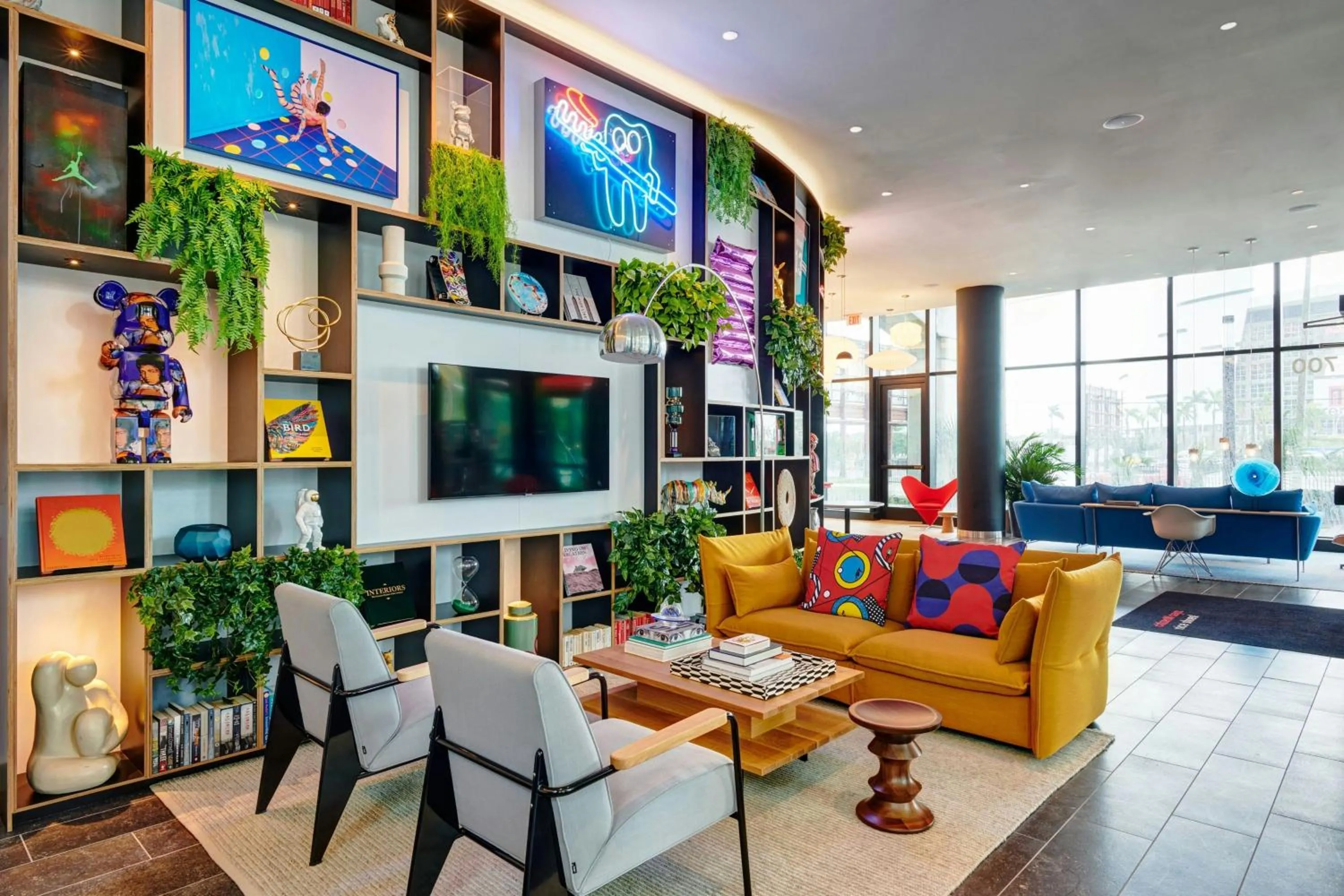 Lobby or reception in citizenM Miami World Center