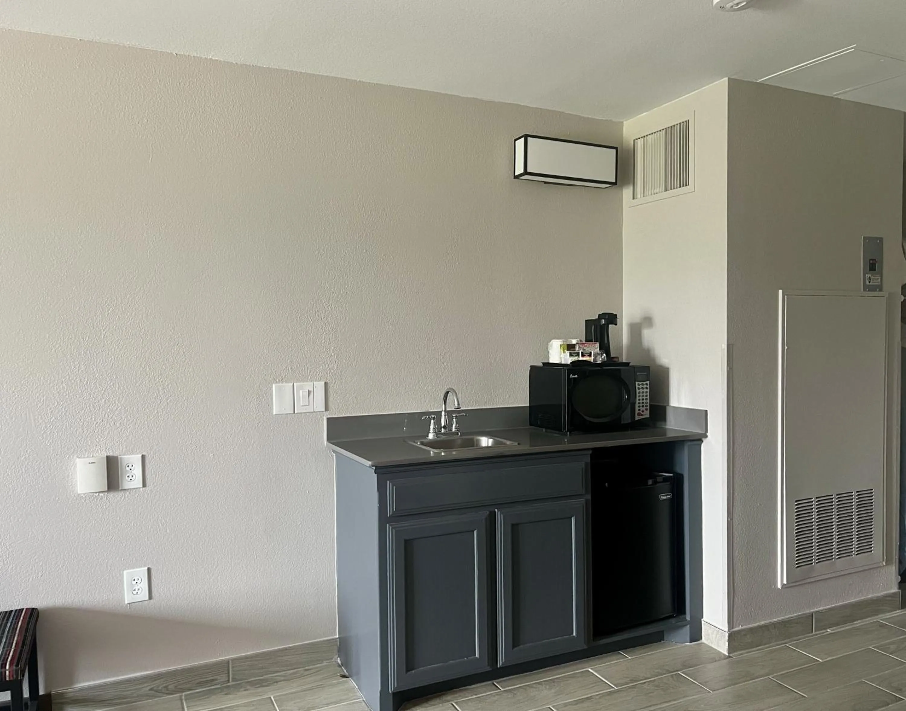 Country Inn & Suites by Radisson, Fort Worth, TX