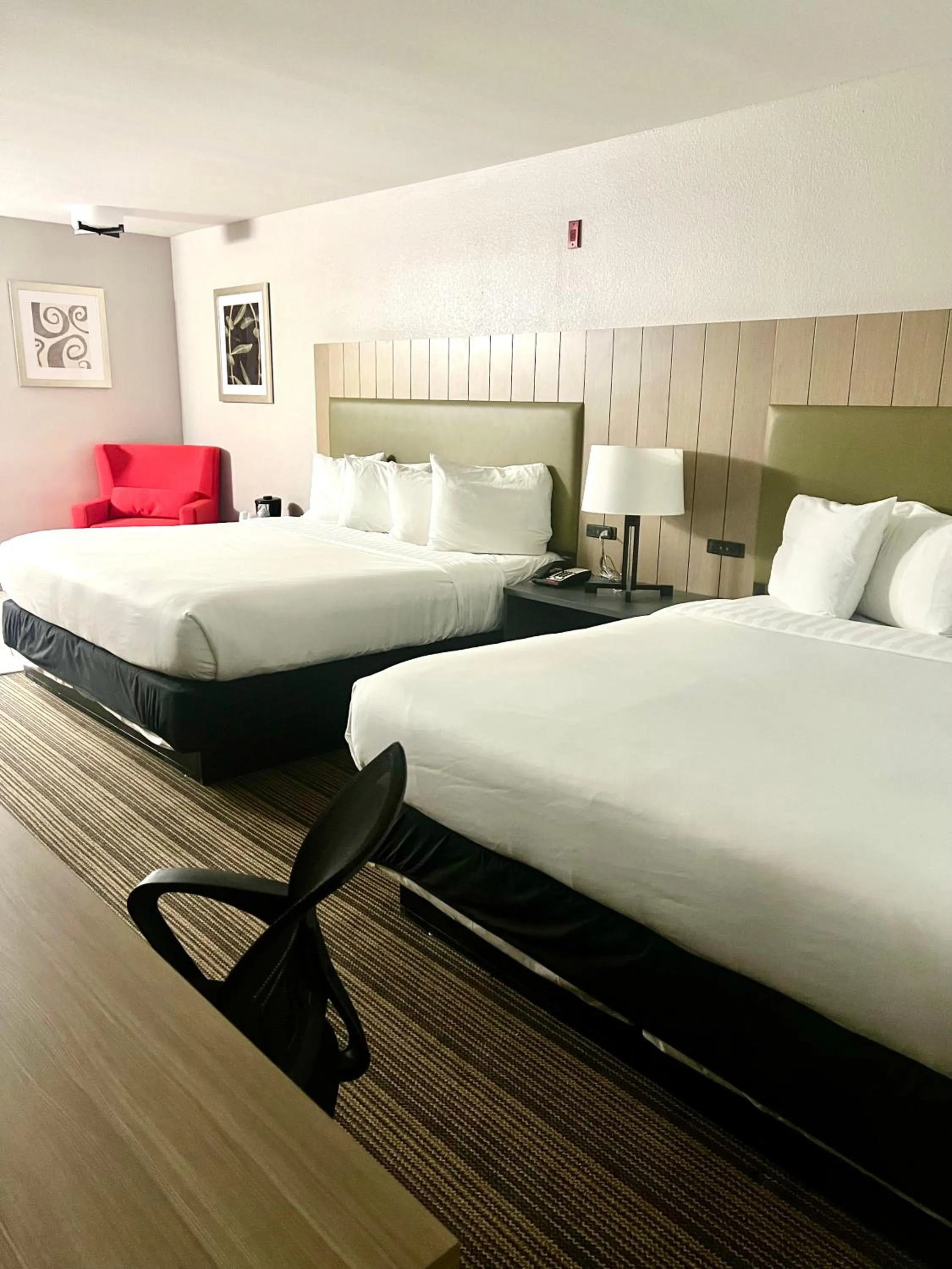 Bed in Country Inn & Suites by Radisson, Fort Worth, TX