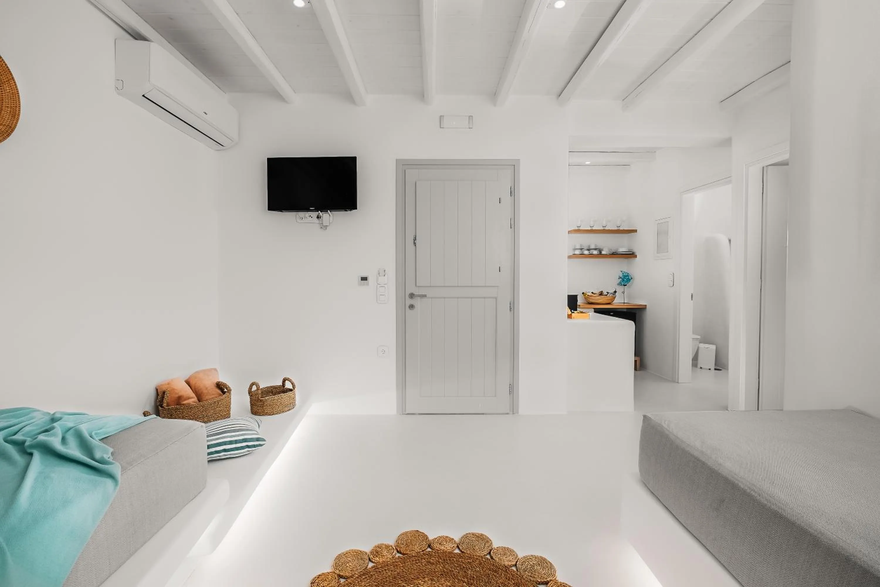 Bed in Xerolithos Natural Living