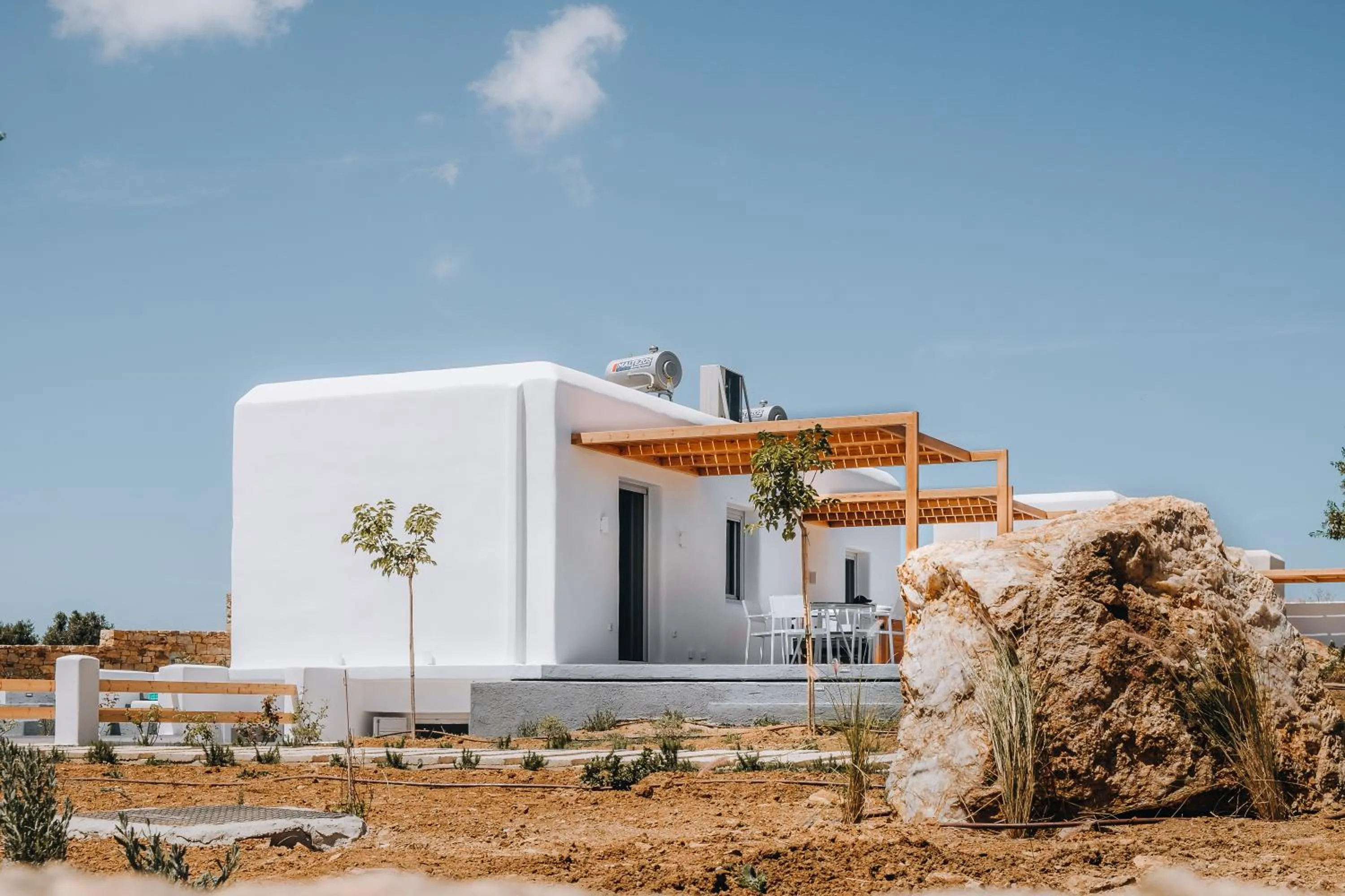 Property building in Xerolithos Natural Living