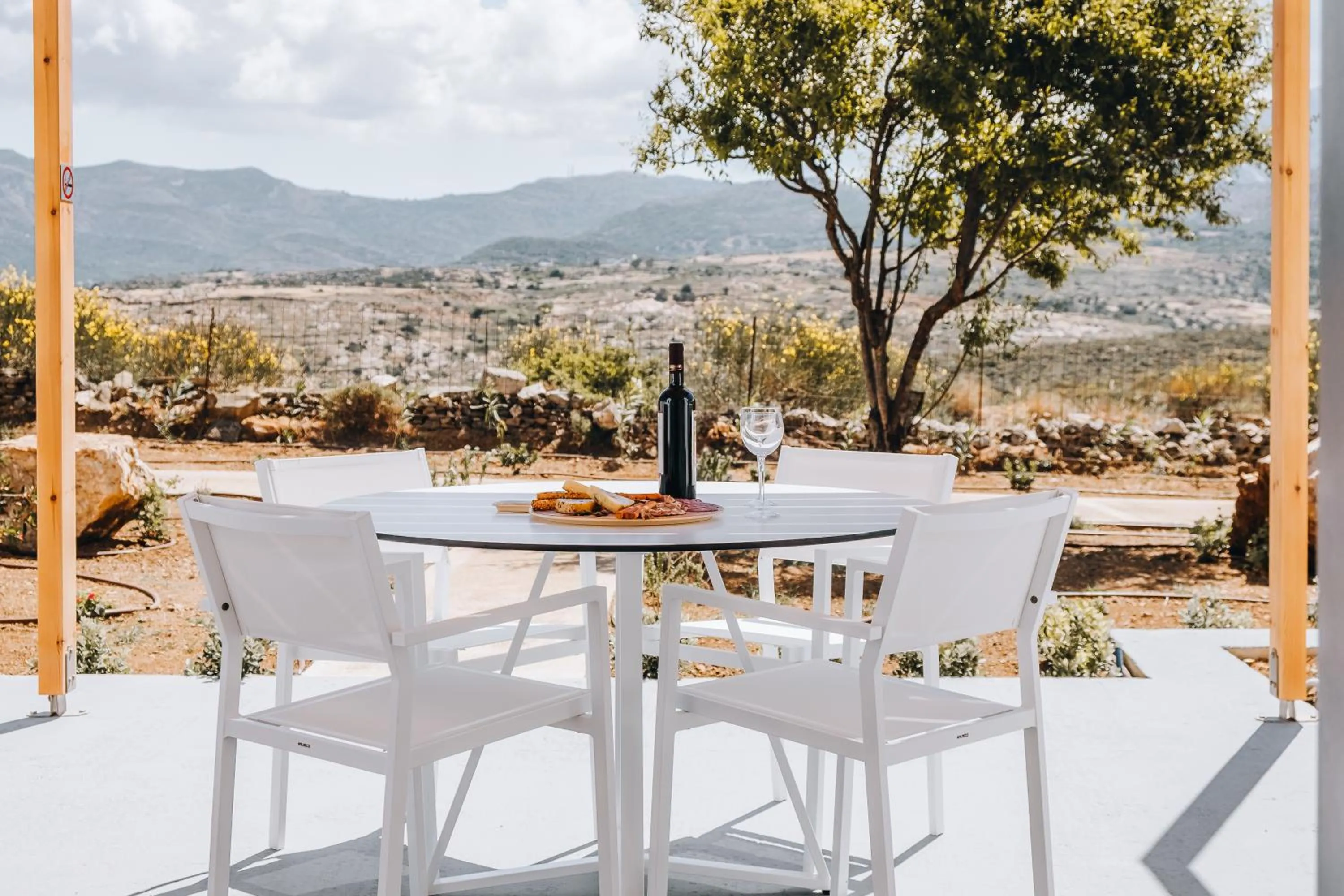 Day in Xerolithos Natural Living