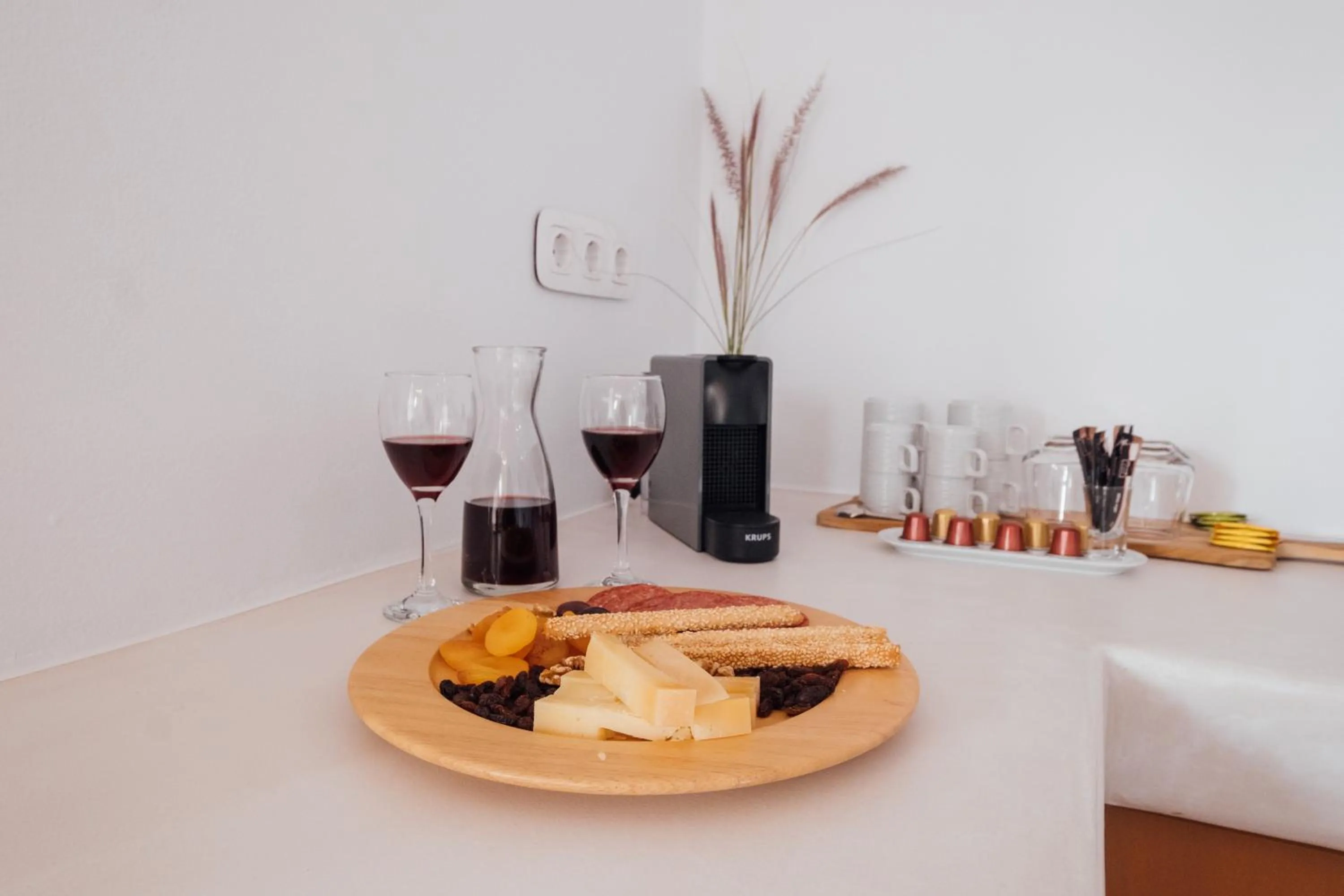 Coffee/tea facilities in Xerolithos Natural Living