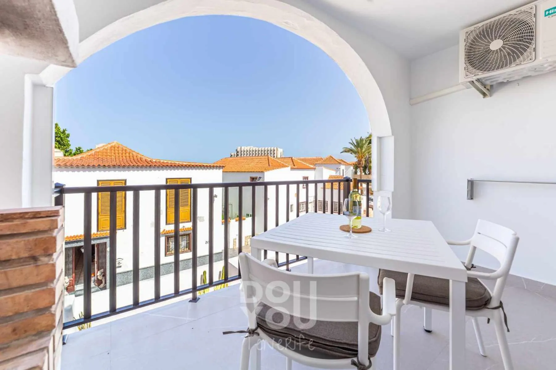 Day in Apartment Paraiso Royal