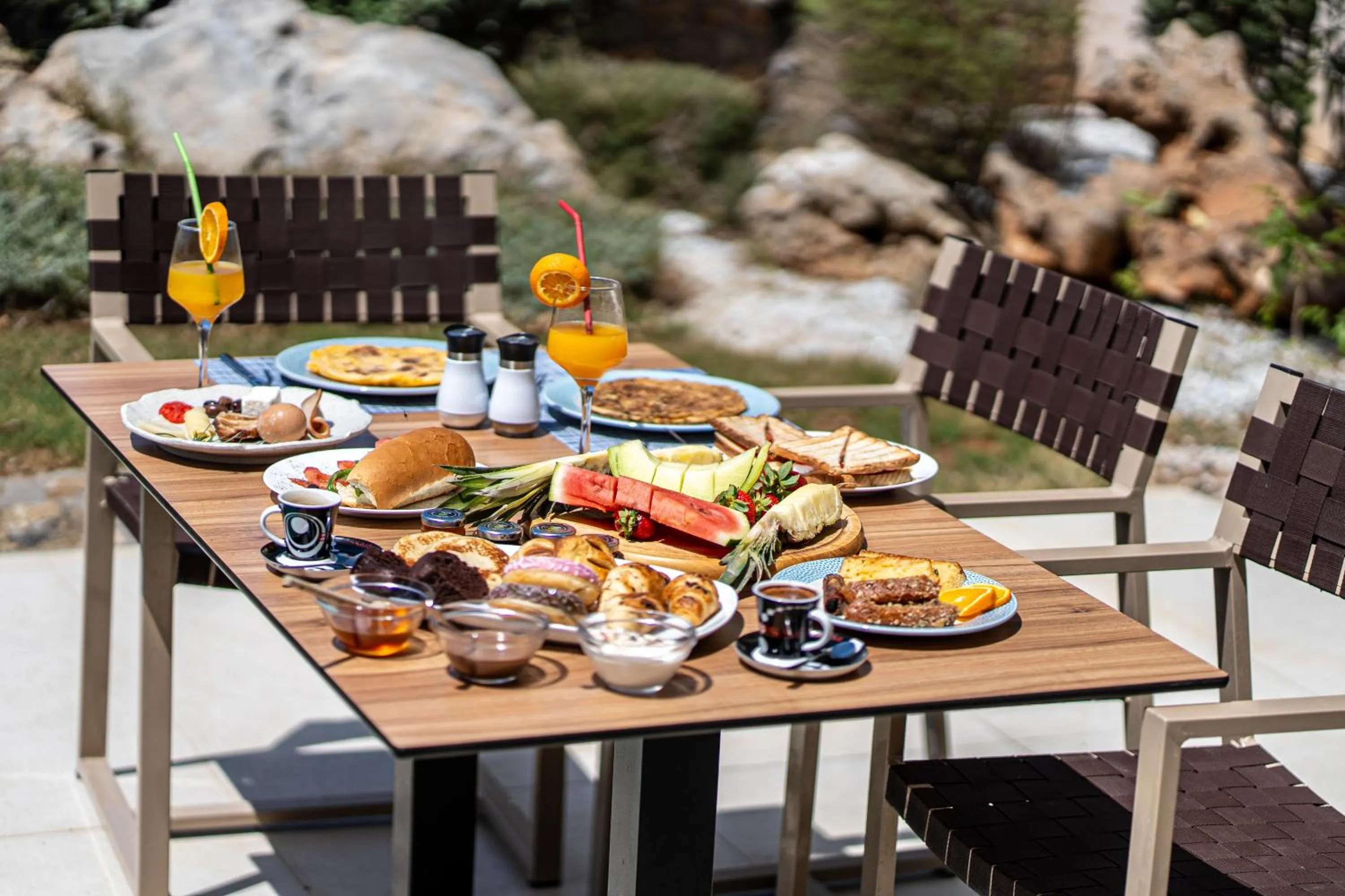 Breakfast in Volta Suites and Villas