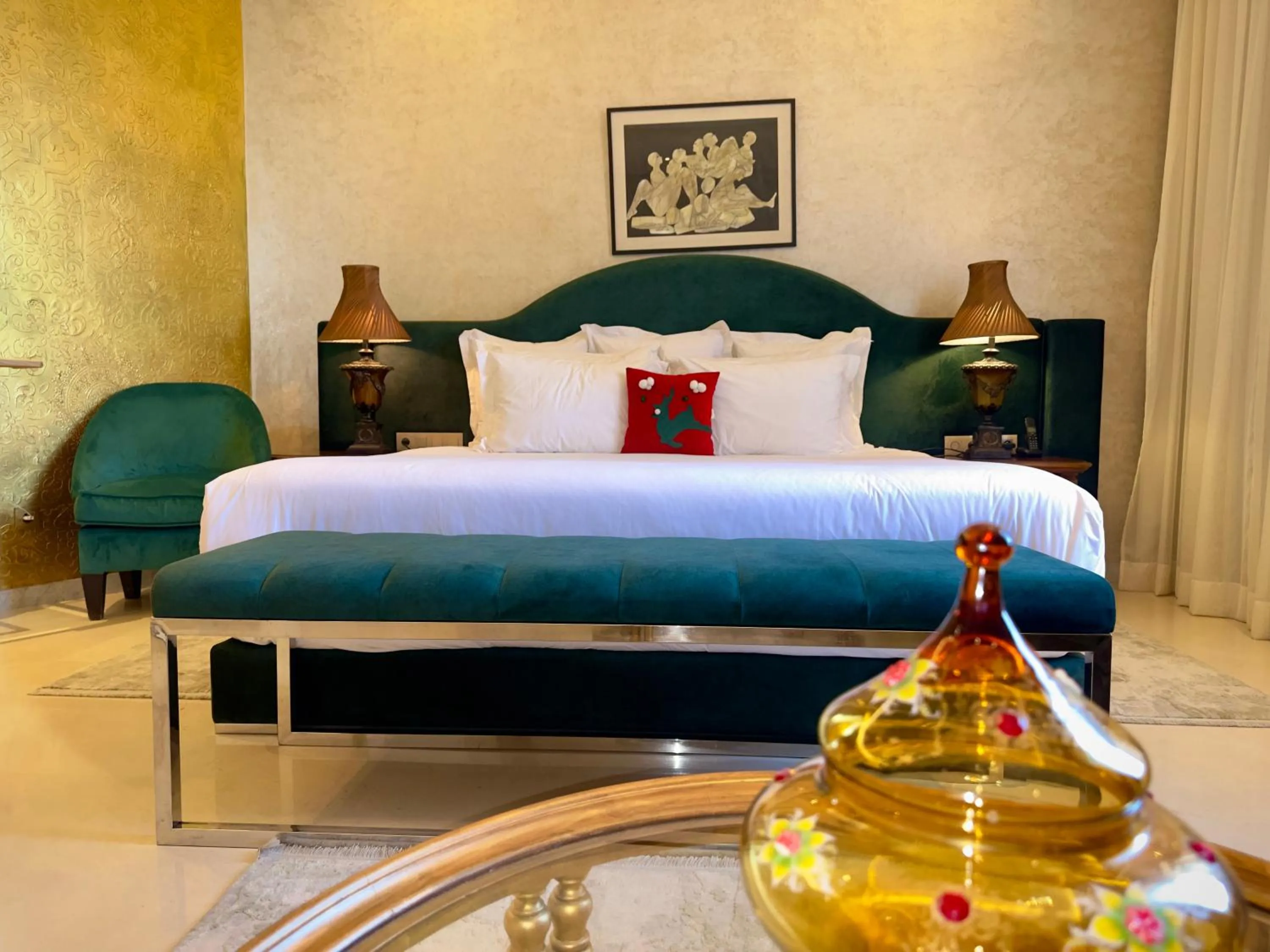 Bed in Sillage Palace Sky & Spa