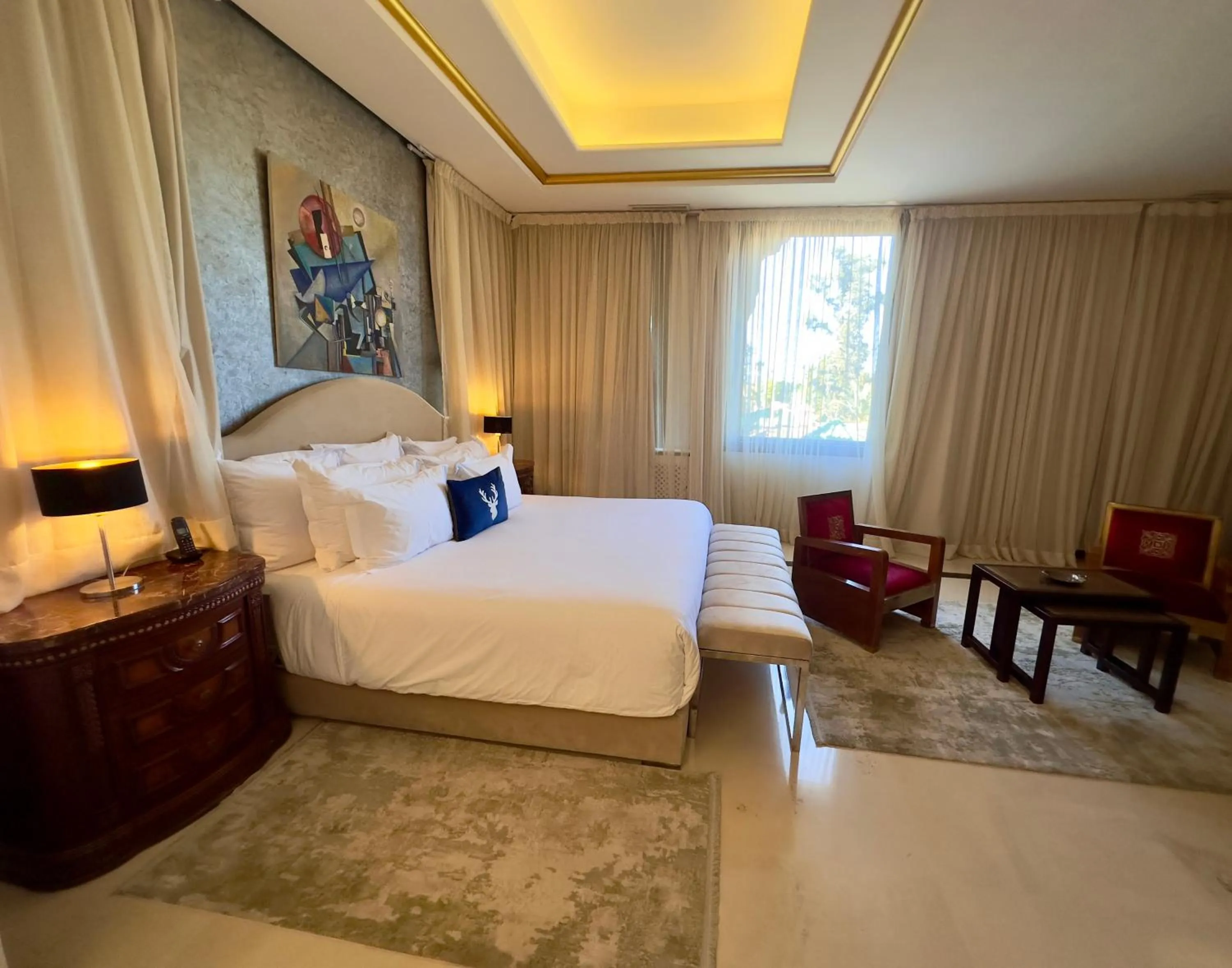 Bed in Sillage Palace Sky & Spa