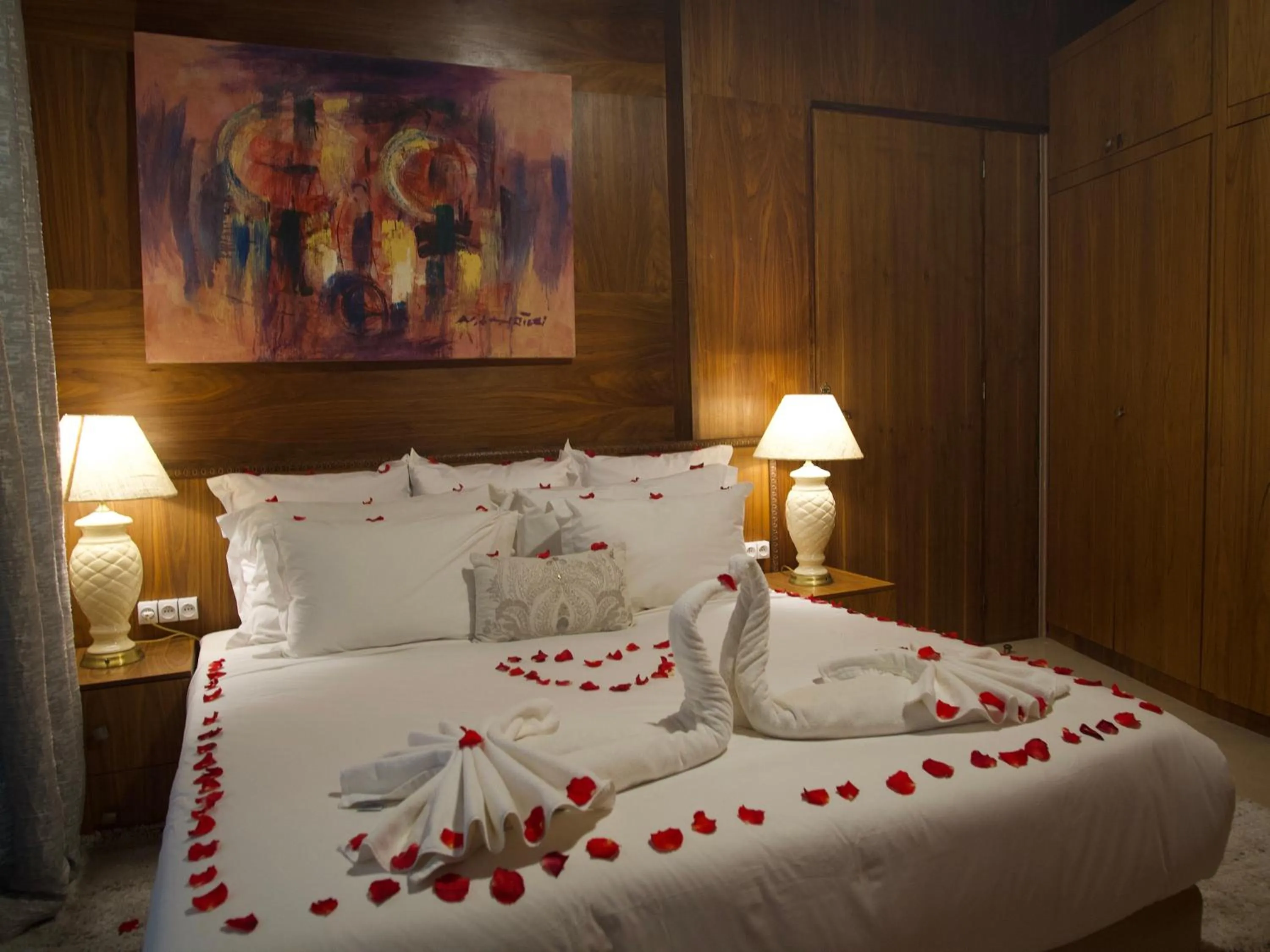 Bed in Sillage Palace Sky & Spa