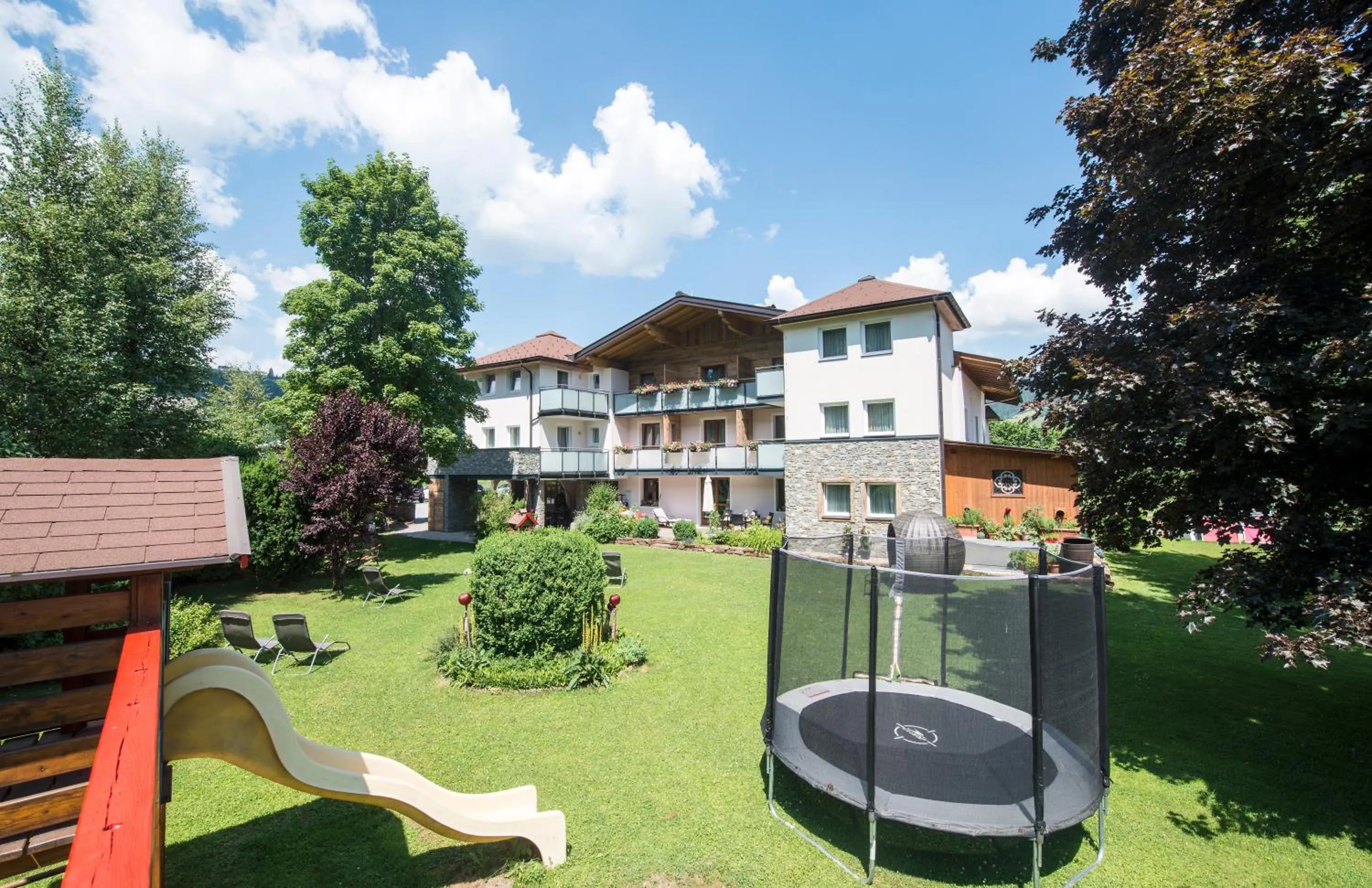 Garden in Aparthotel Kristall