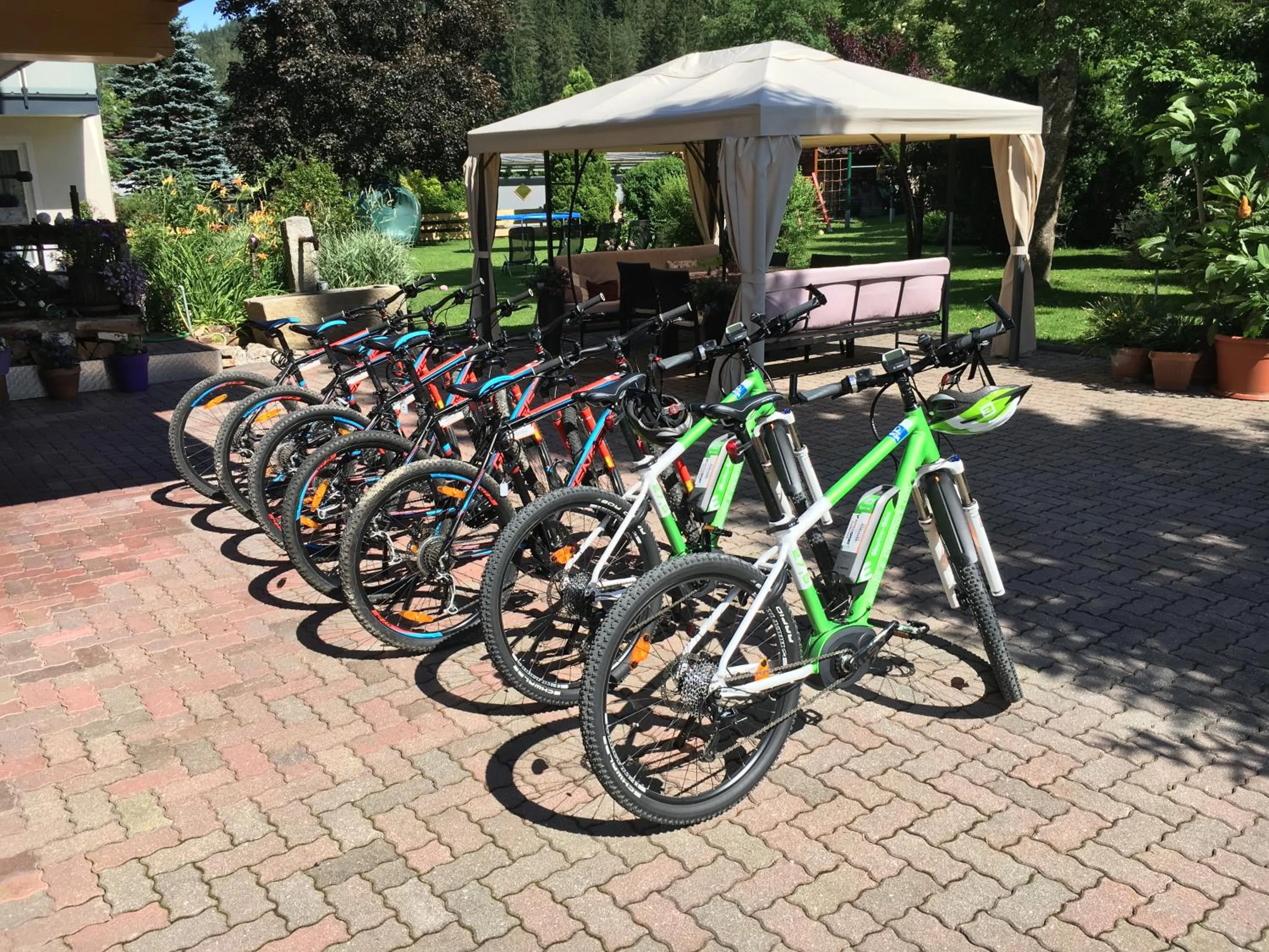 Cycling in Aparthotel Kristall