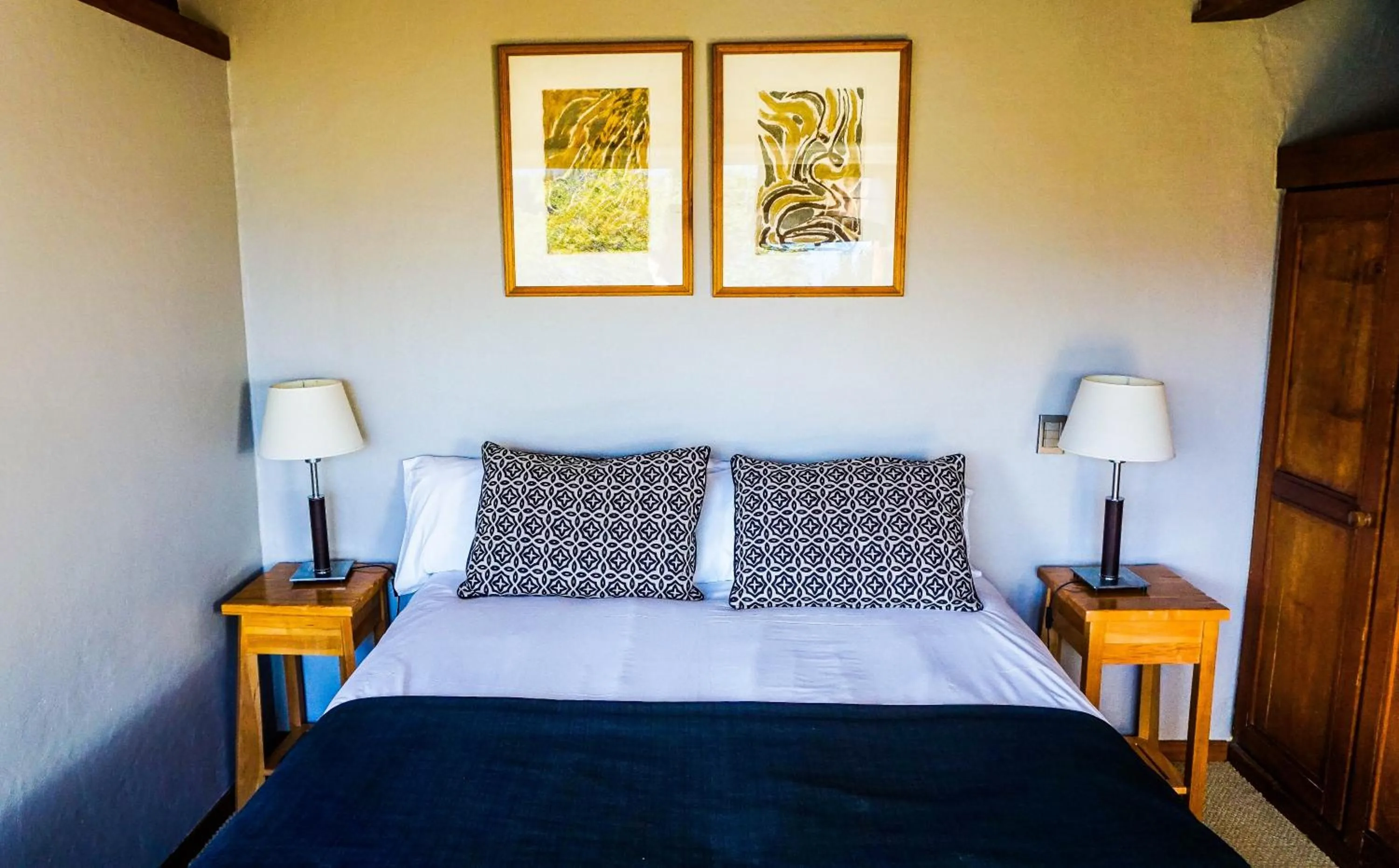 Photo of the whole room, Bed in Marinas Alto Manzano