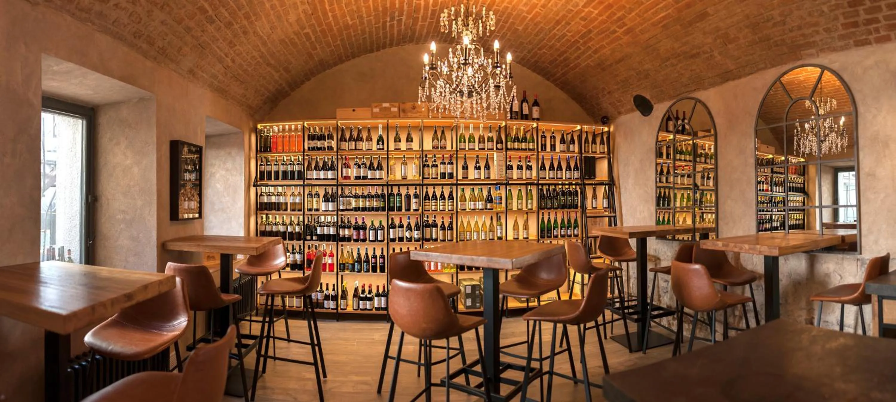 Restaurant/places to eat in Hotel Rango