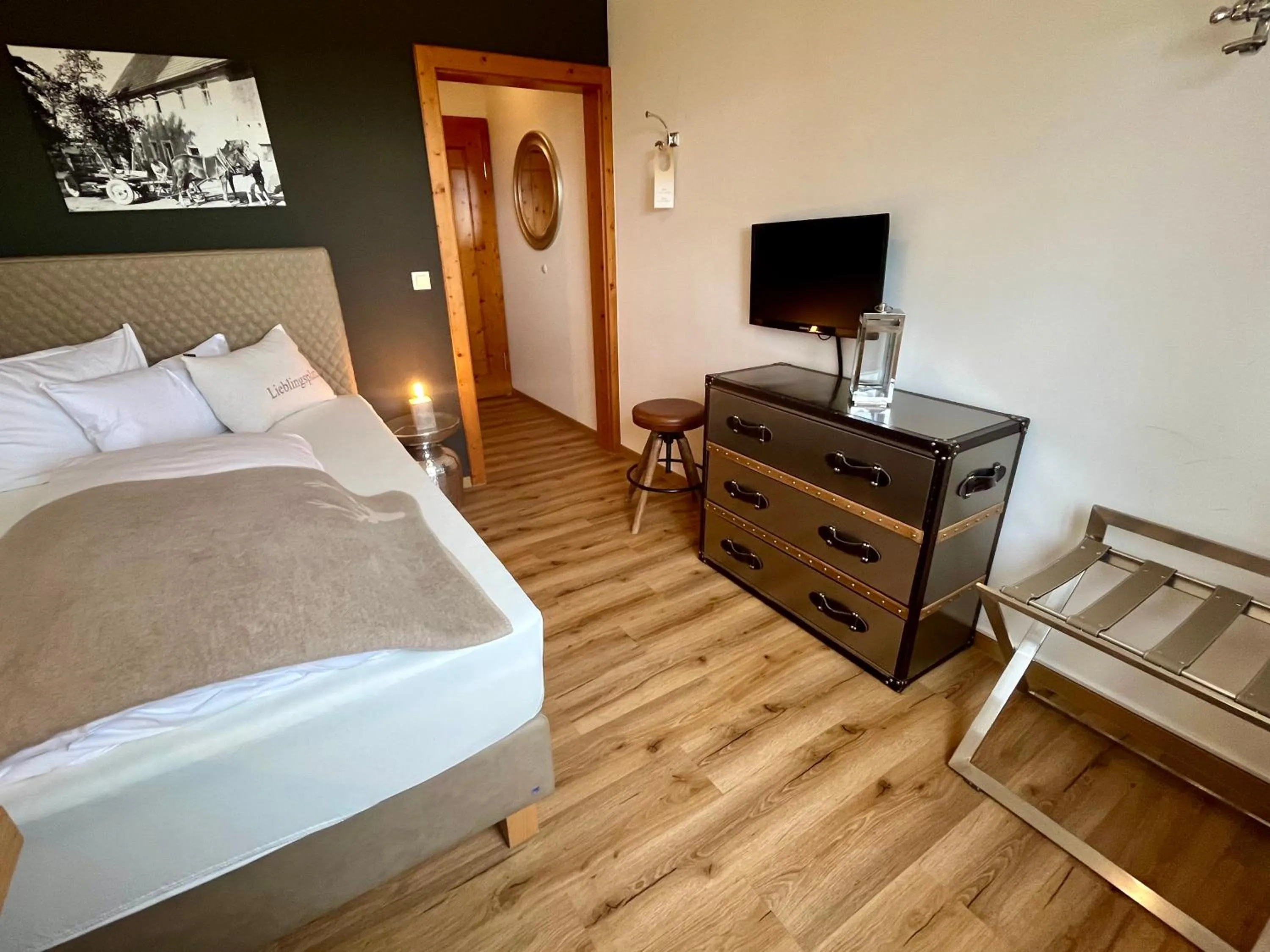 Photo of the whole room, Bed in Landhotel Lindenhof