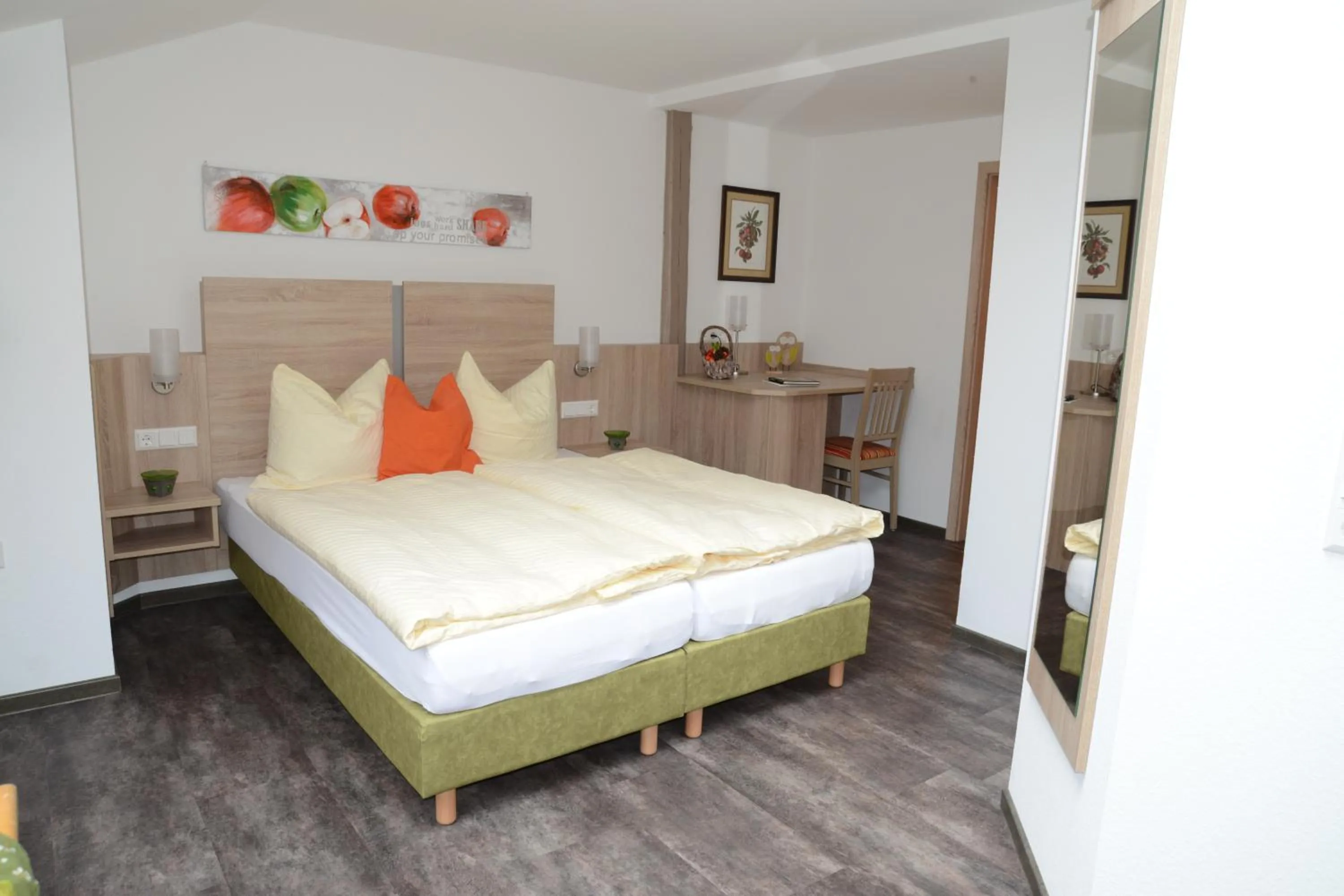 Bedroom, Bed in Am Treidelpfad