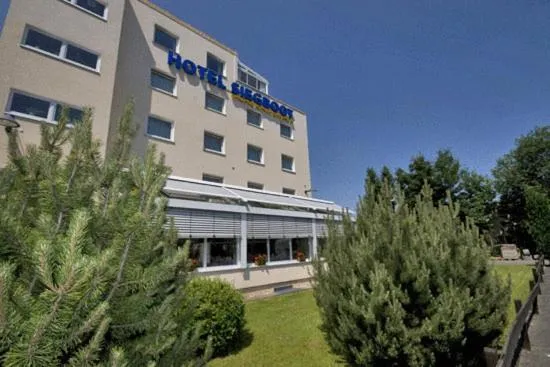 Nearby landmark in Stadt-gut-Hotel Siegboot