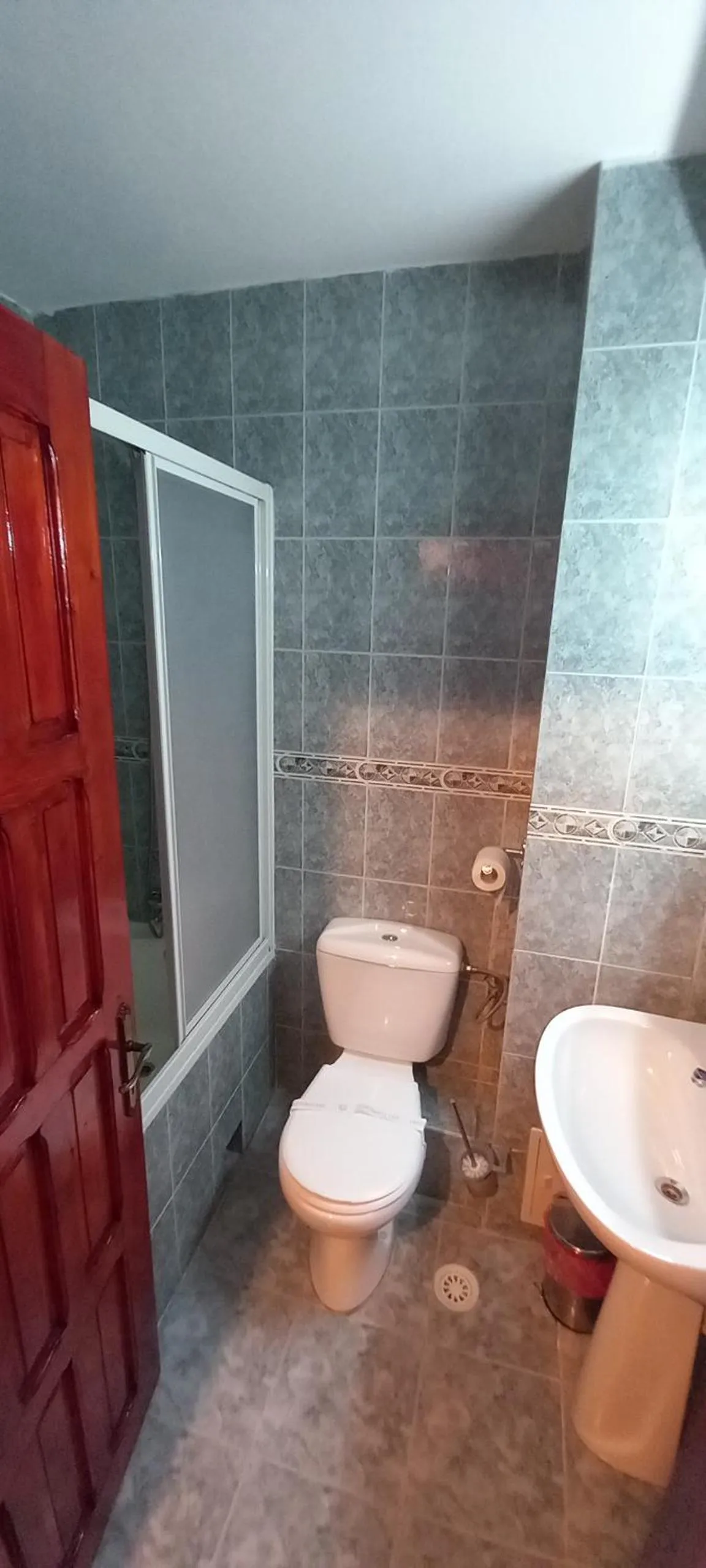 Bathroom in Mountain Breeze