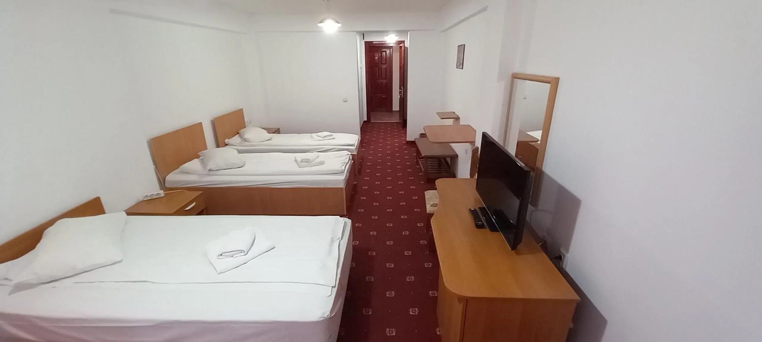 Bed in Mountain Breeze