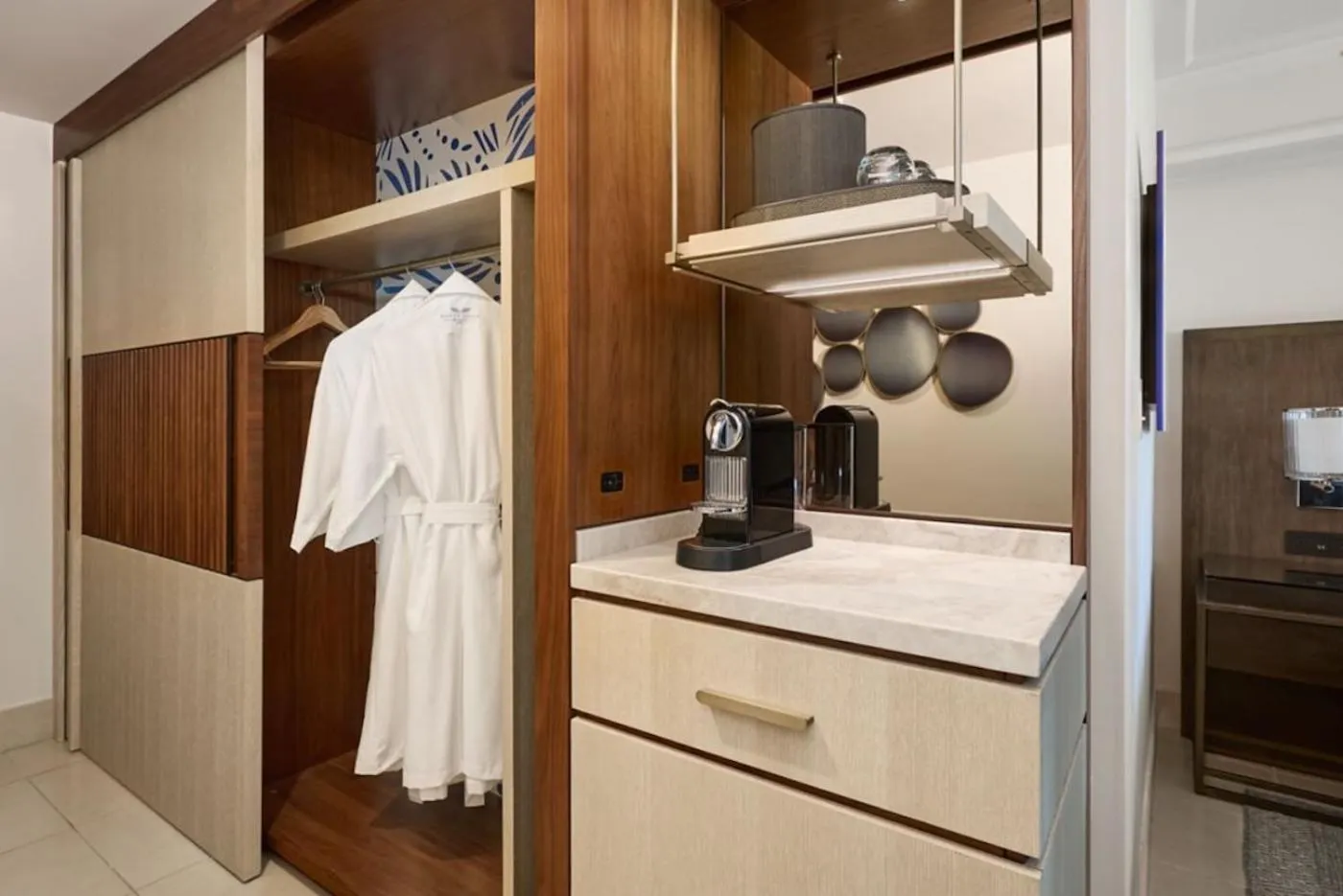 Coffee/tea facilities in Wailea Beach Resort - Marriott, Maui