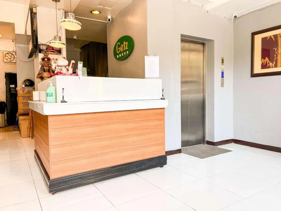 Lobby or reception in GETZ HOTEL MANILA