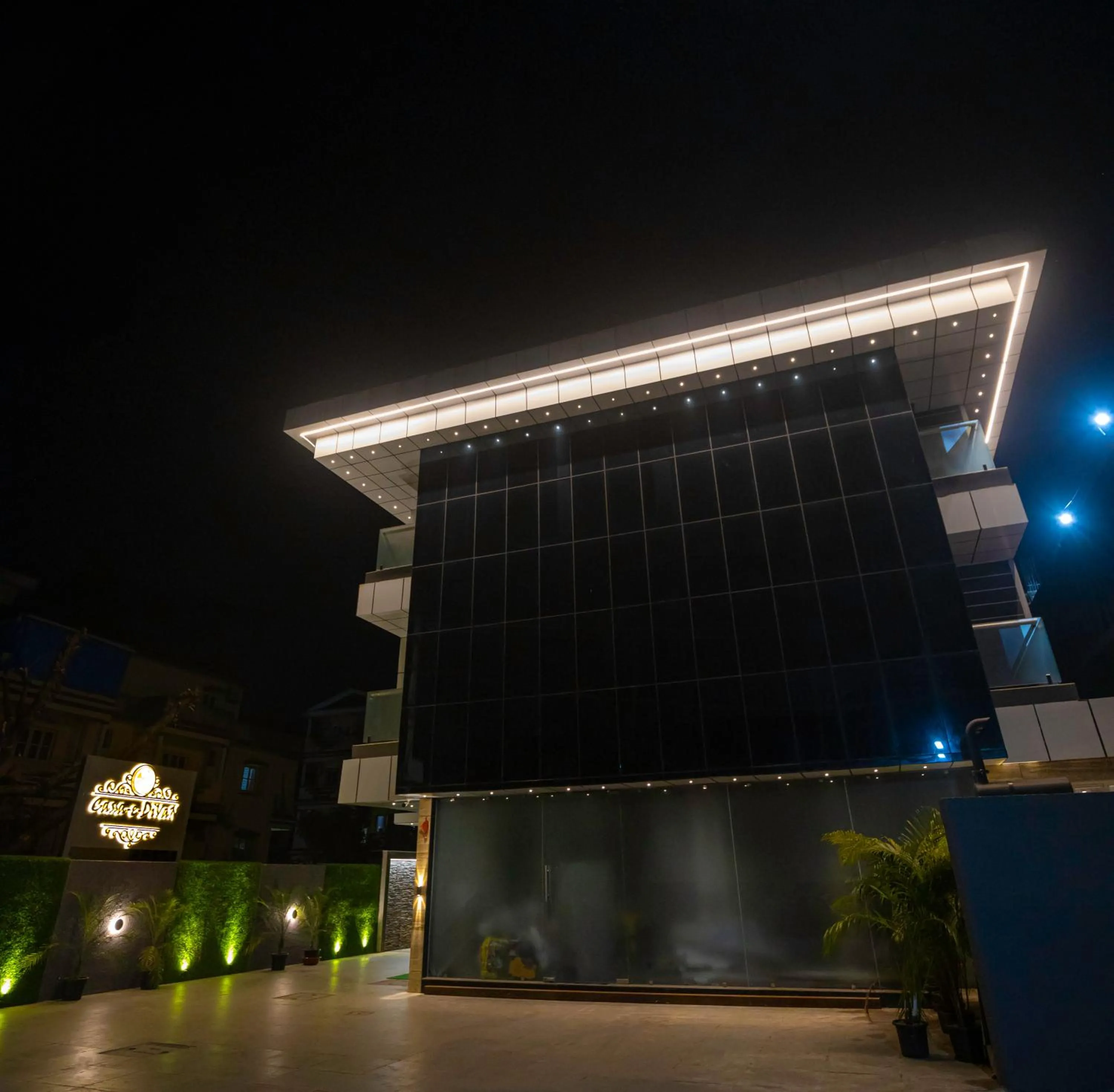 Property building in Divan Clarks Inn Goa