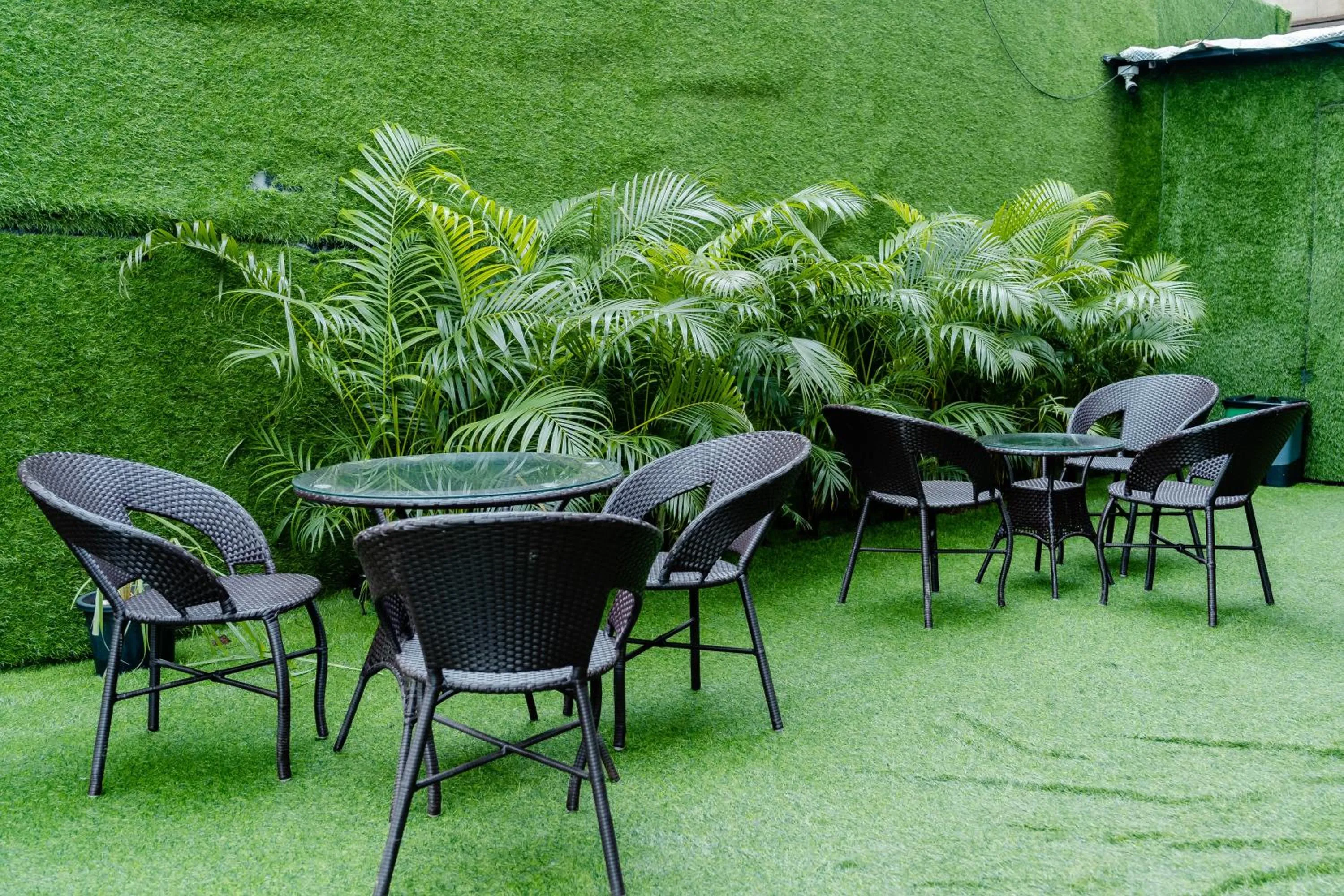 Seating area in Divan Clarks Inn Goa