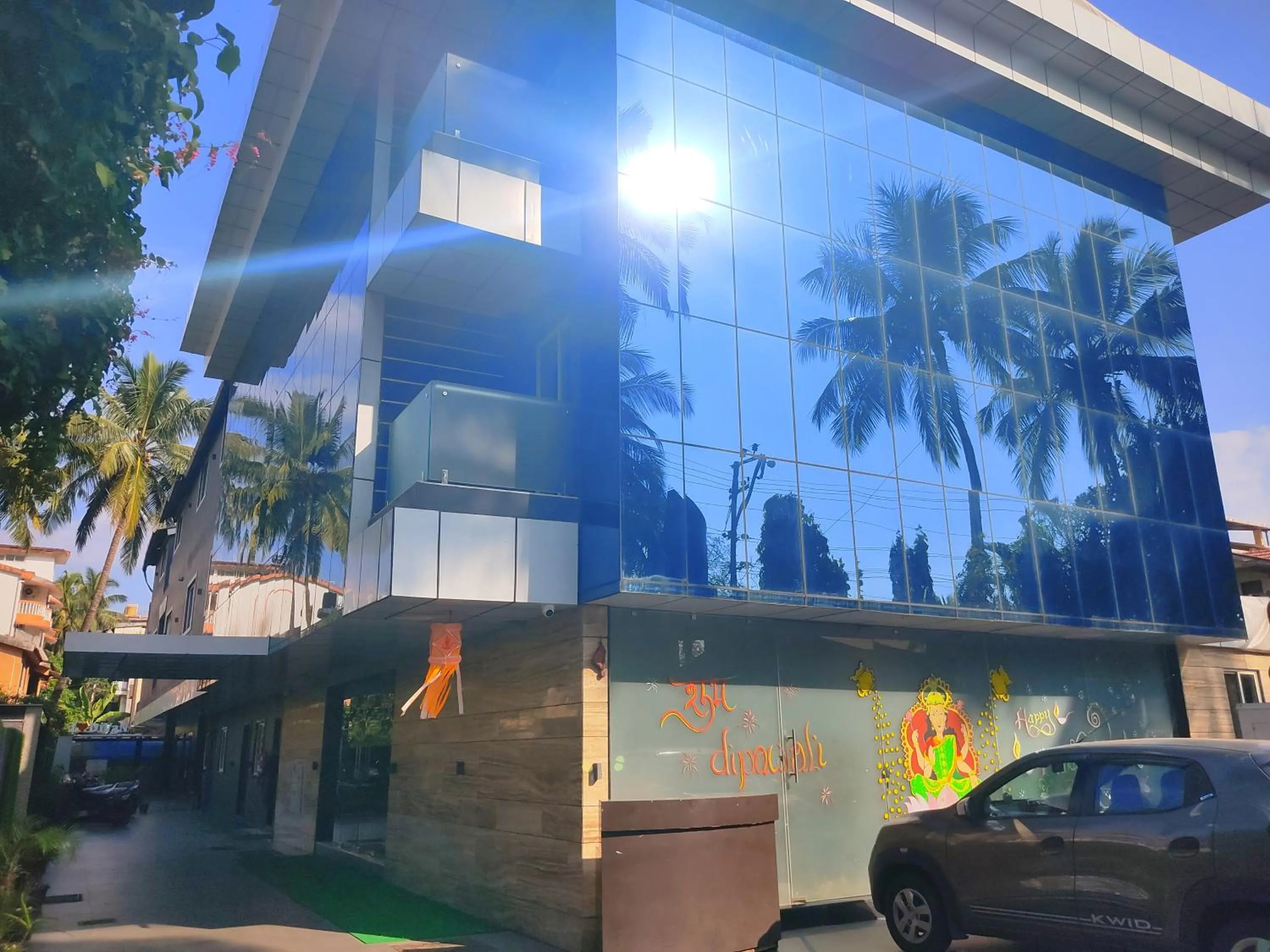 Property building in Divan Clarks Inn Goa