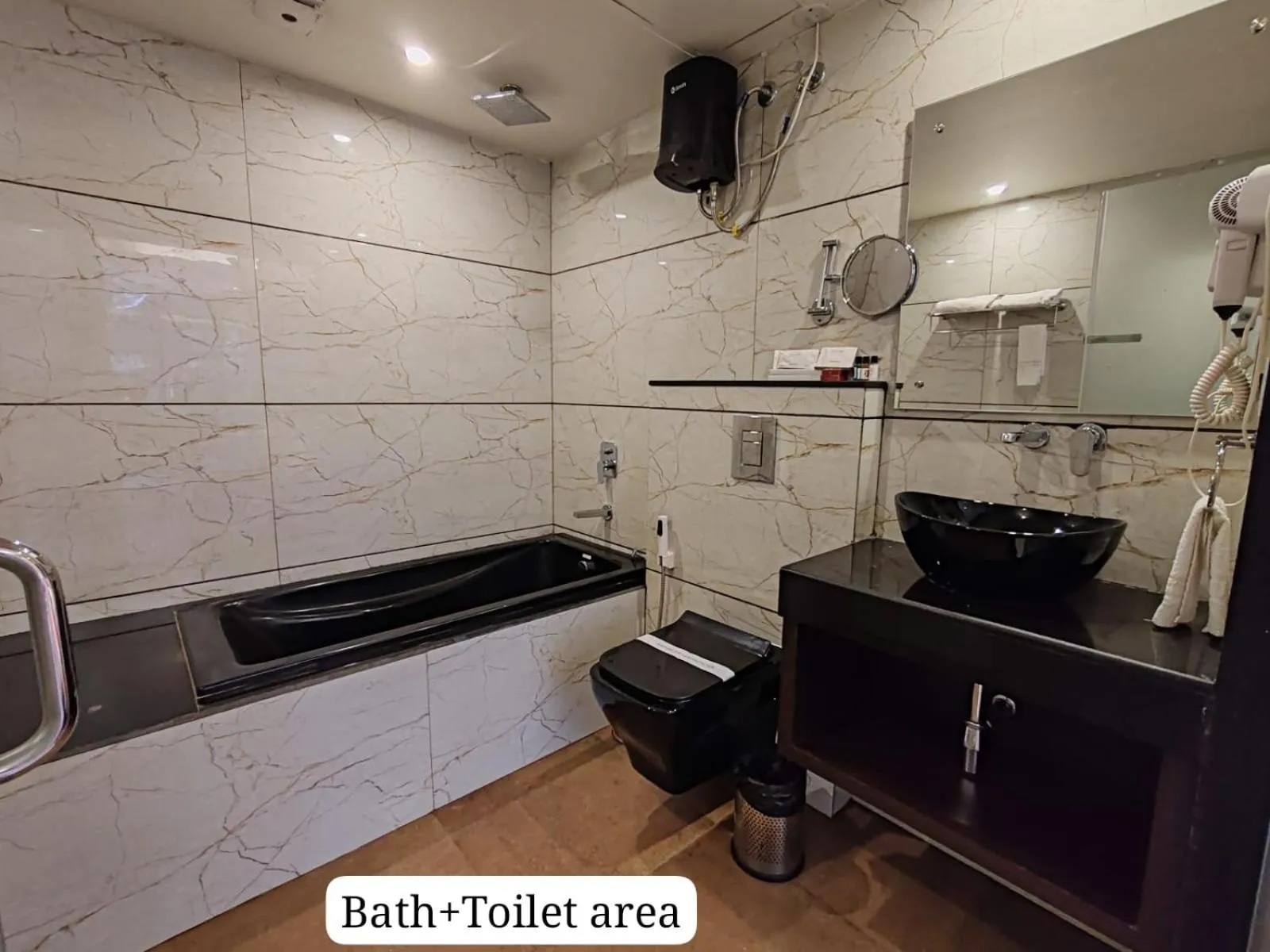 Divan Clarks Inn Goa