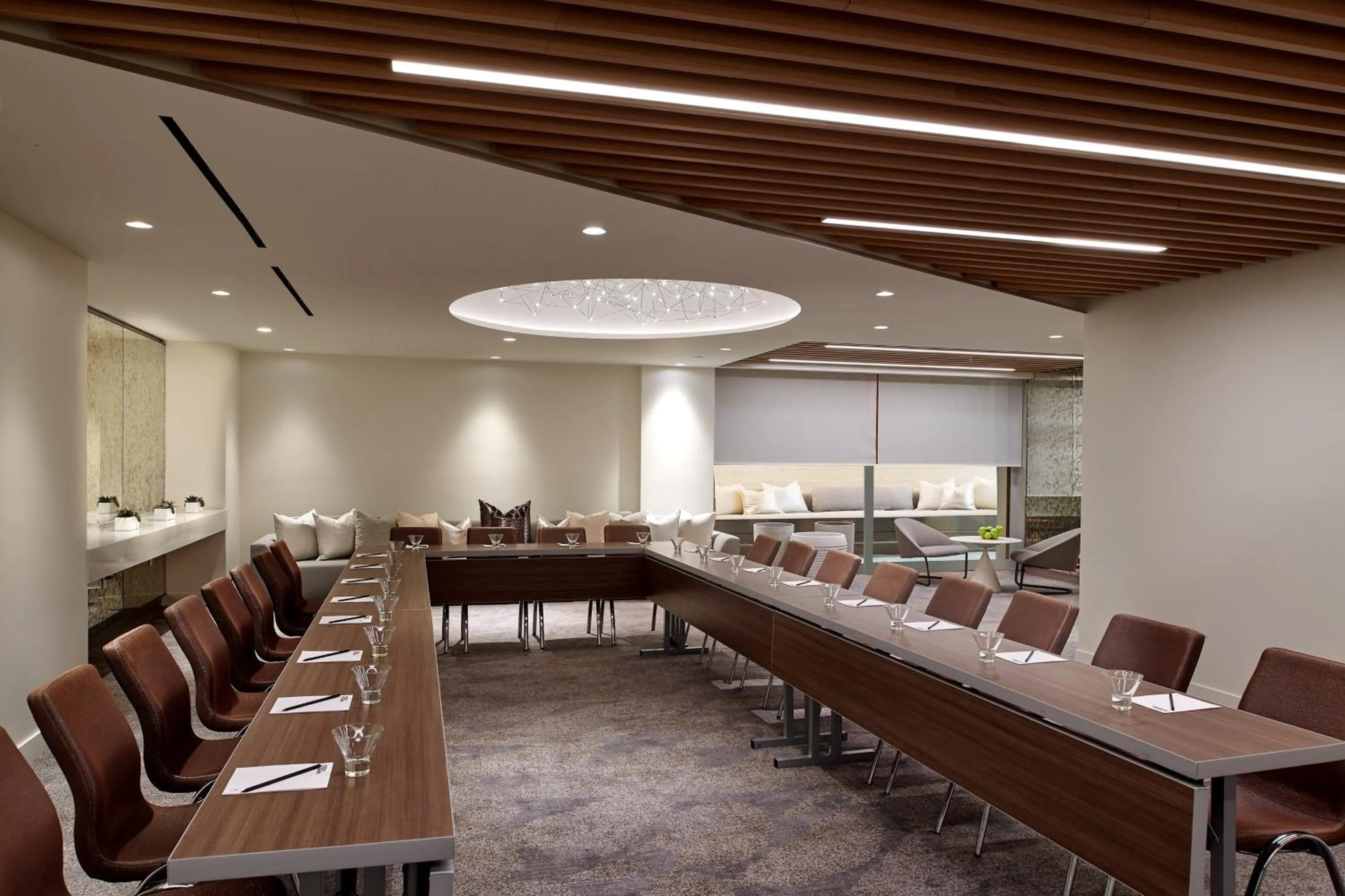 Meeting/conference room in W Los Angeles – West Beverly Hills
