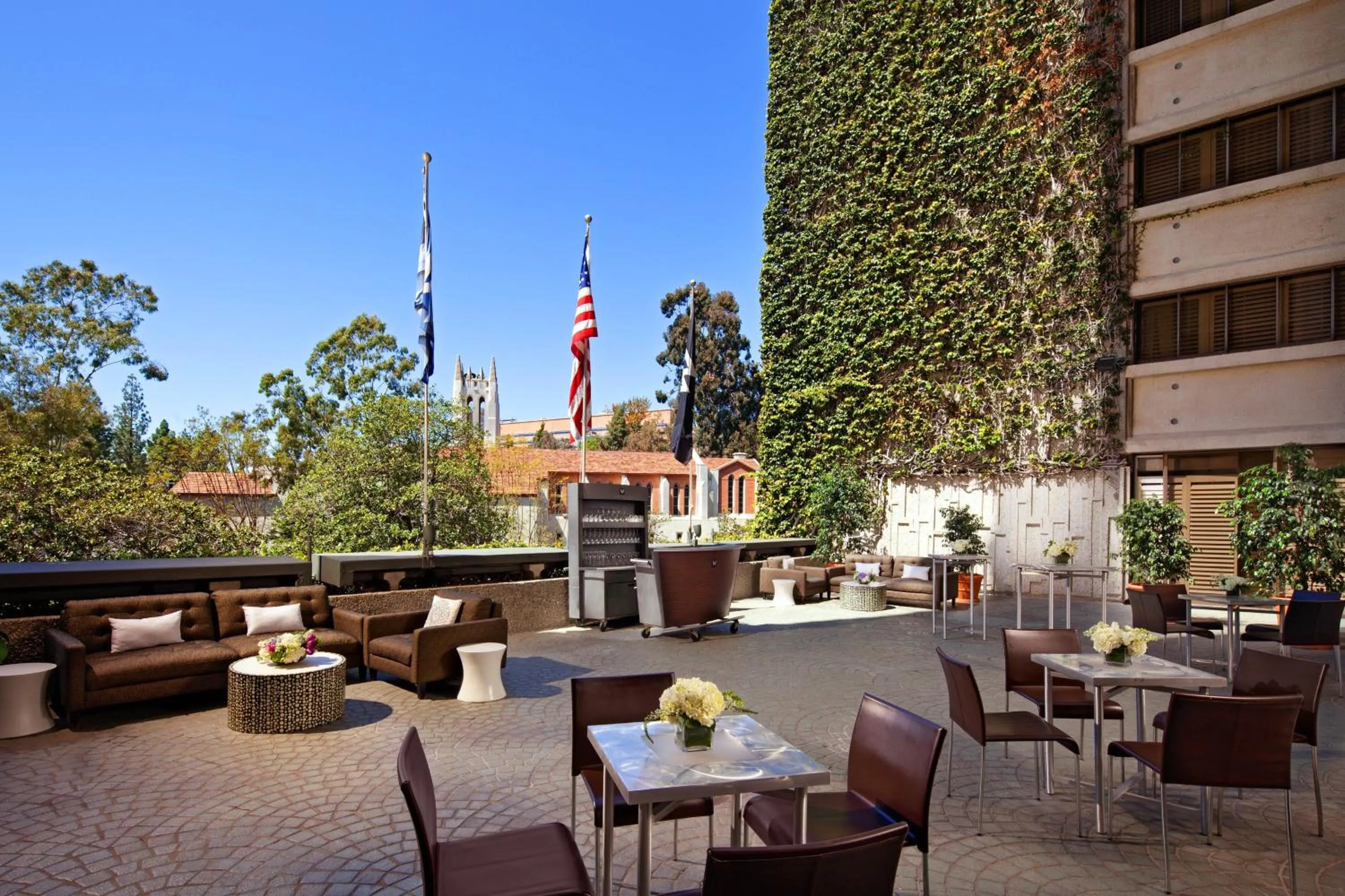 Lobby or reception in W Los Angeles – West Beverly Hills