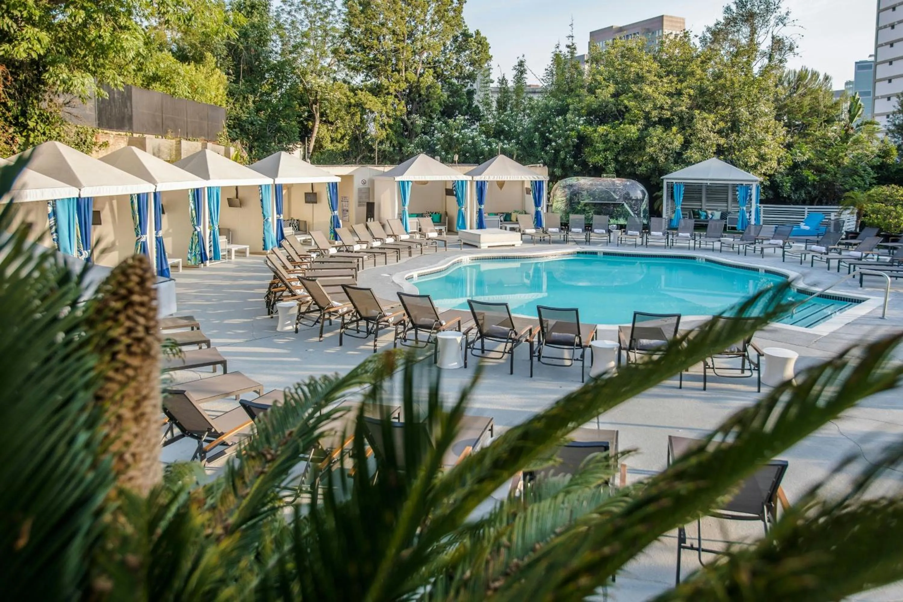 Area and facilities in W Los Angeles – West Beverly Hills