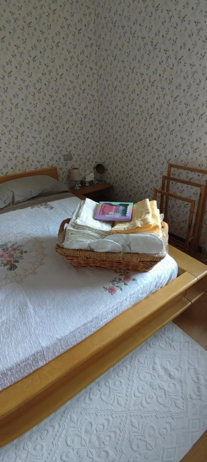 Photo of the whole room, Bed in La Finestra sul Lago