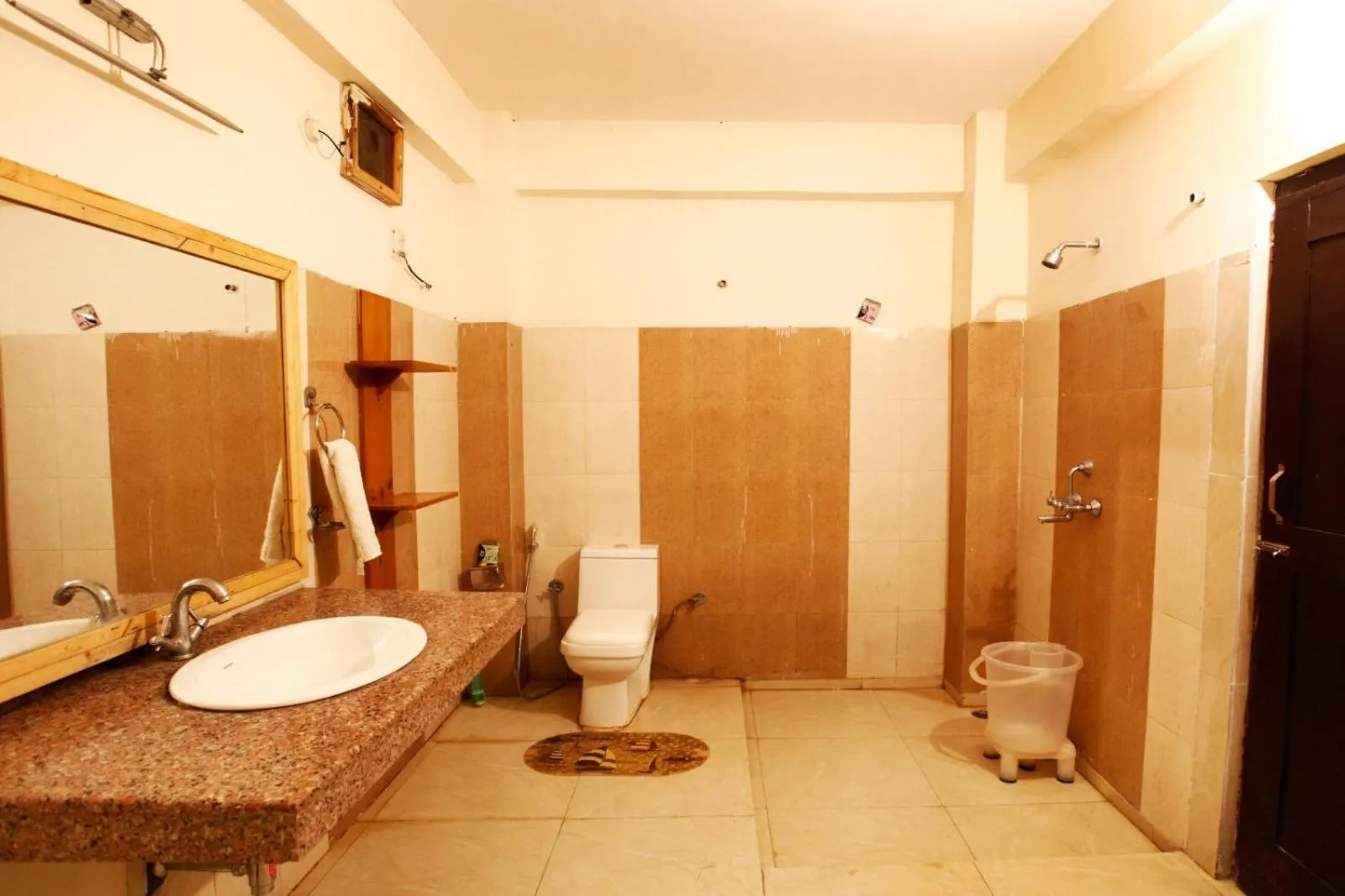 Bathroom in Vanasthali Jungle Resort Jim Corbett