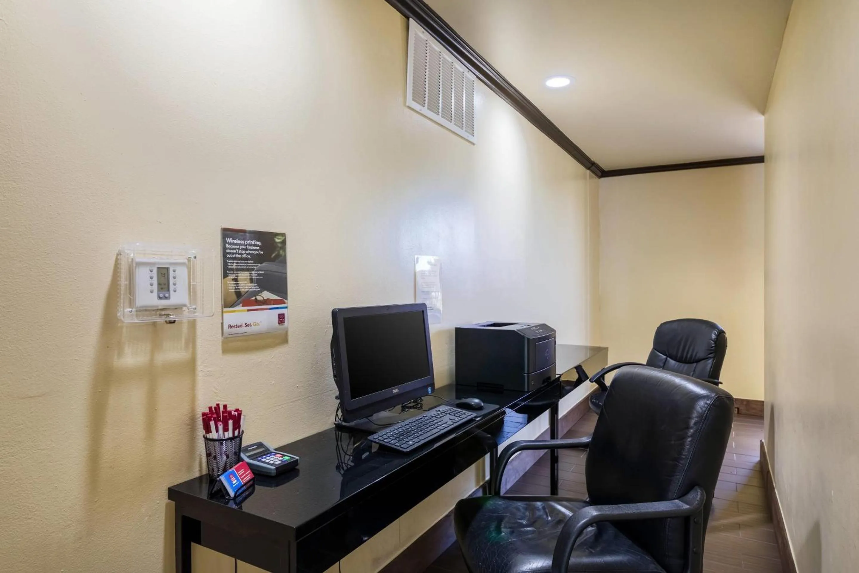 Business facilities in Comfort Suites Austin Airport