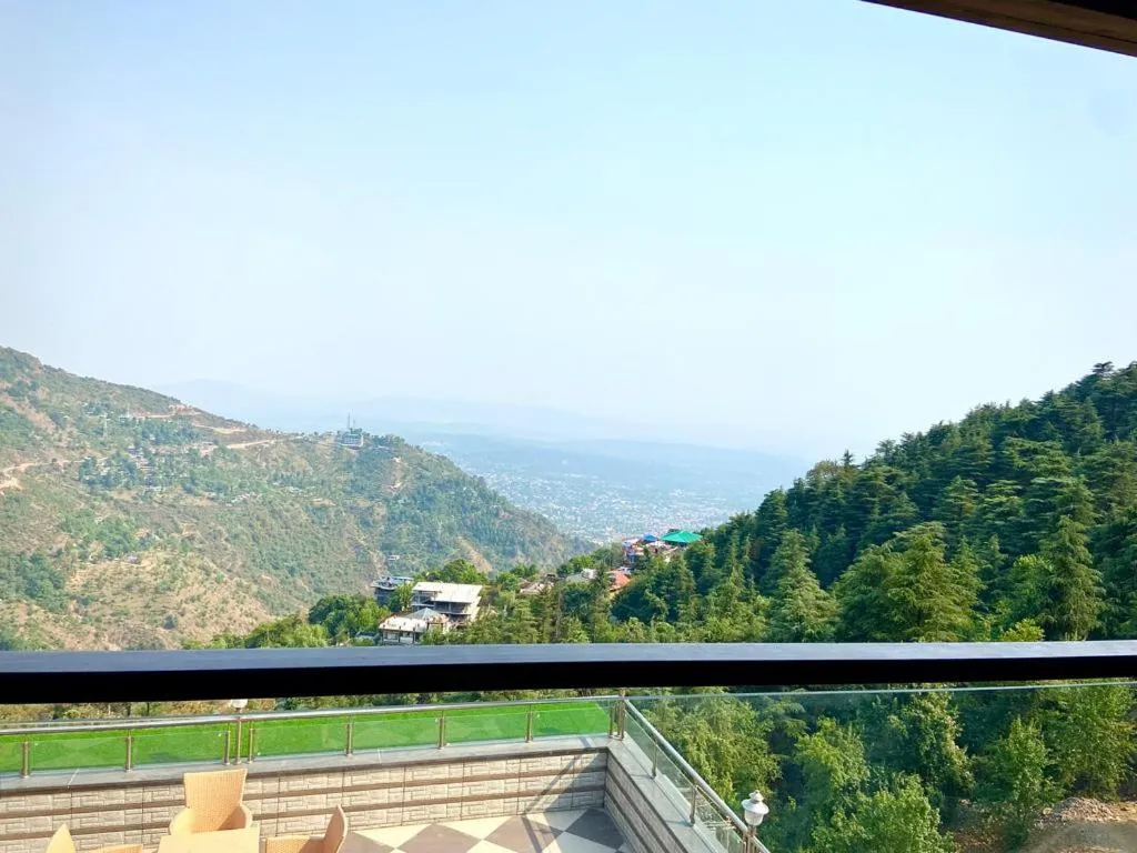 Balcony/Terrace in Hotel Woodville Inn - Hotel in Mcleodganj