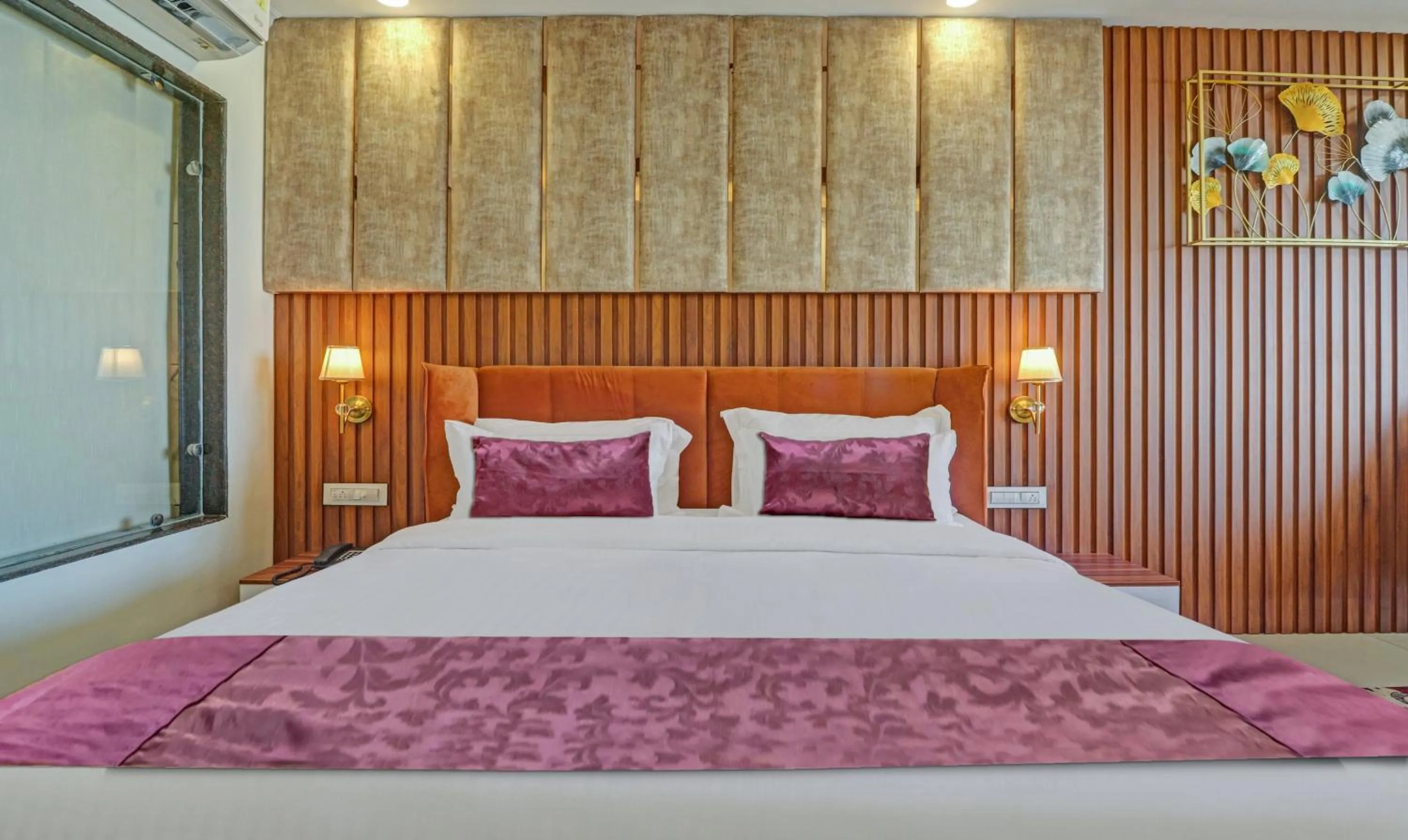 Bed in Hotel Woodville Inn - Hotel in Mcleodganj