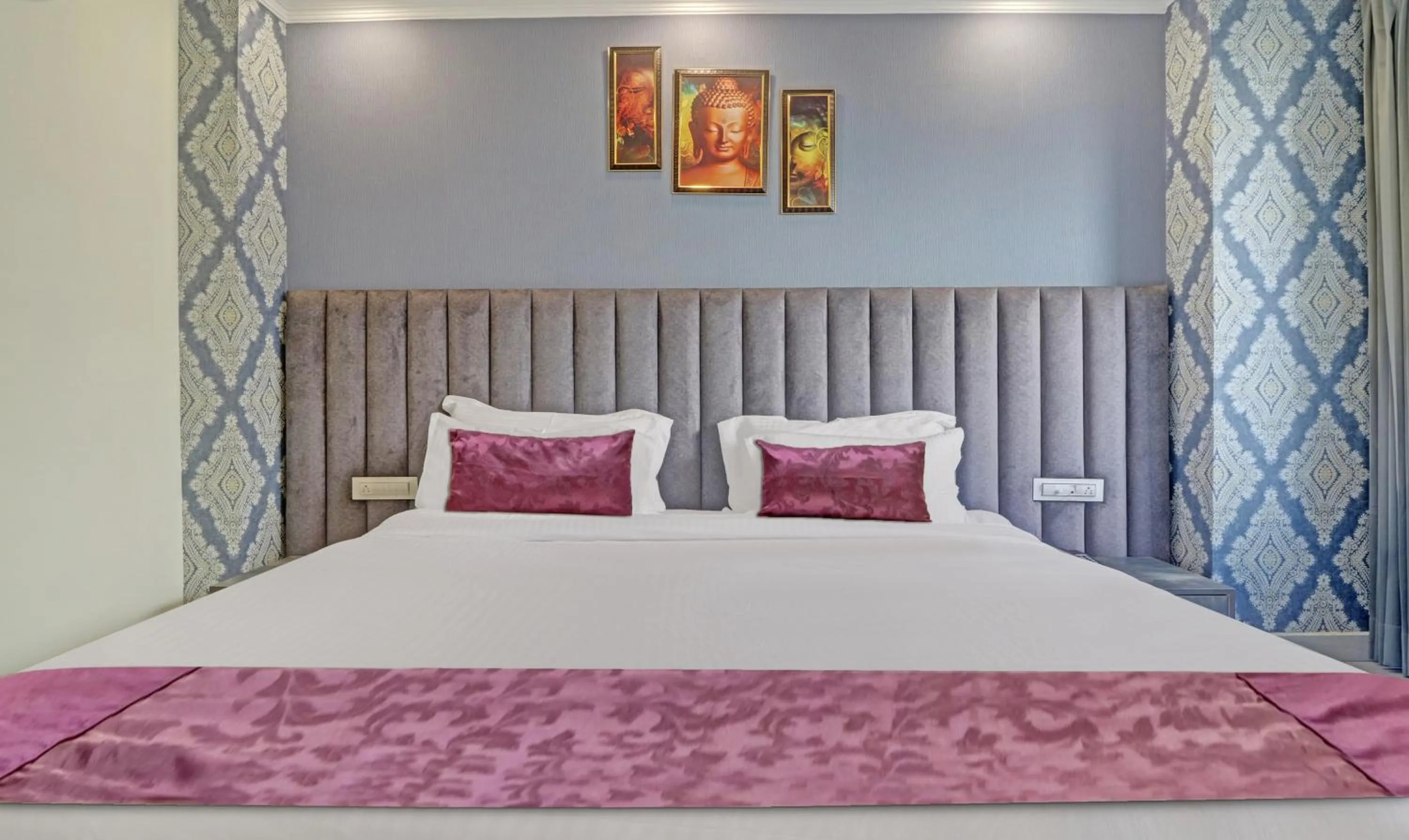 Bed in Hotel Woodville Inn - Hotel in Mcleodganj