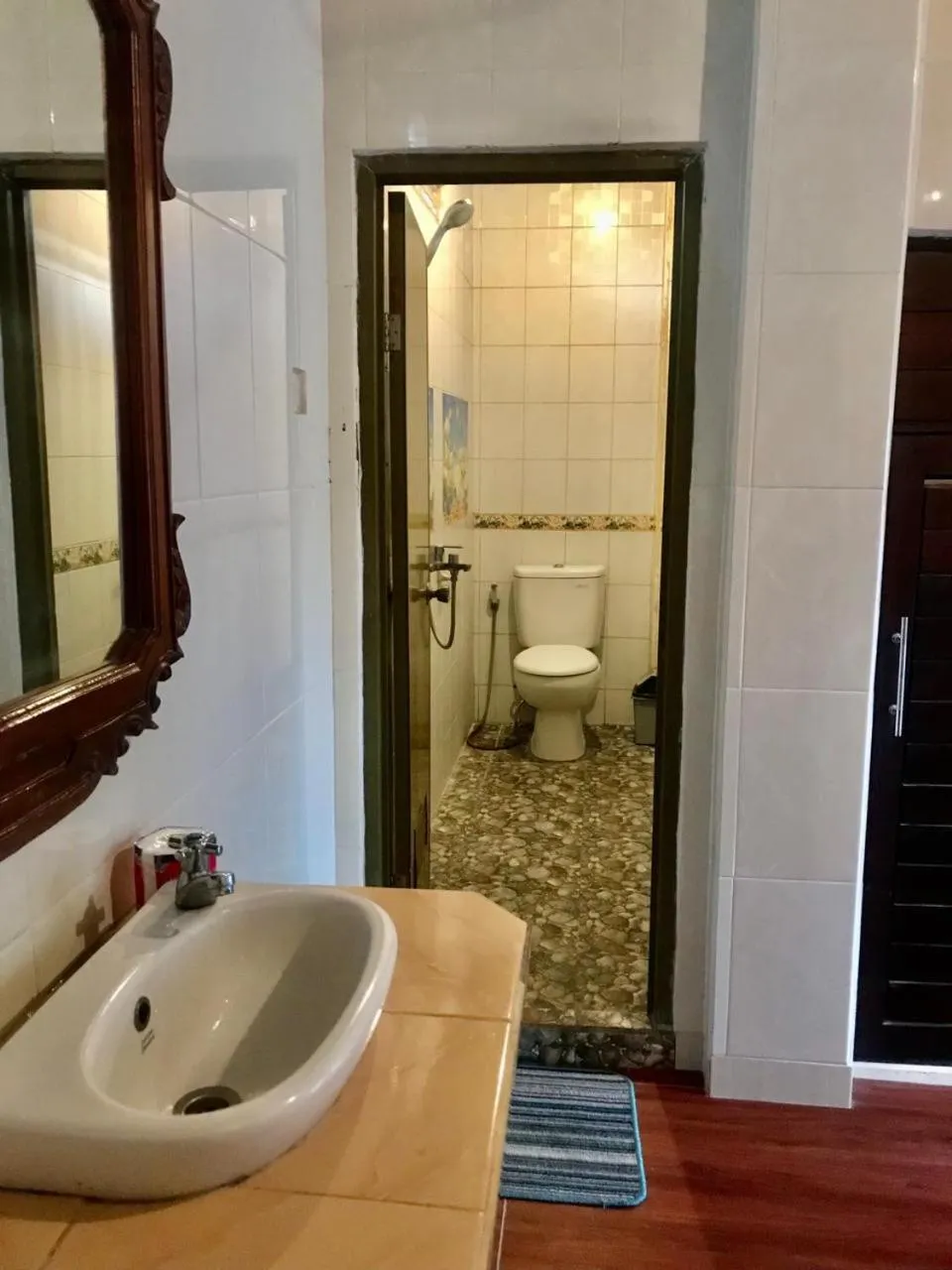 Shower in Banana Home Stay Ubud