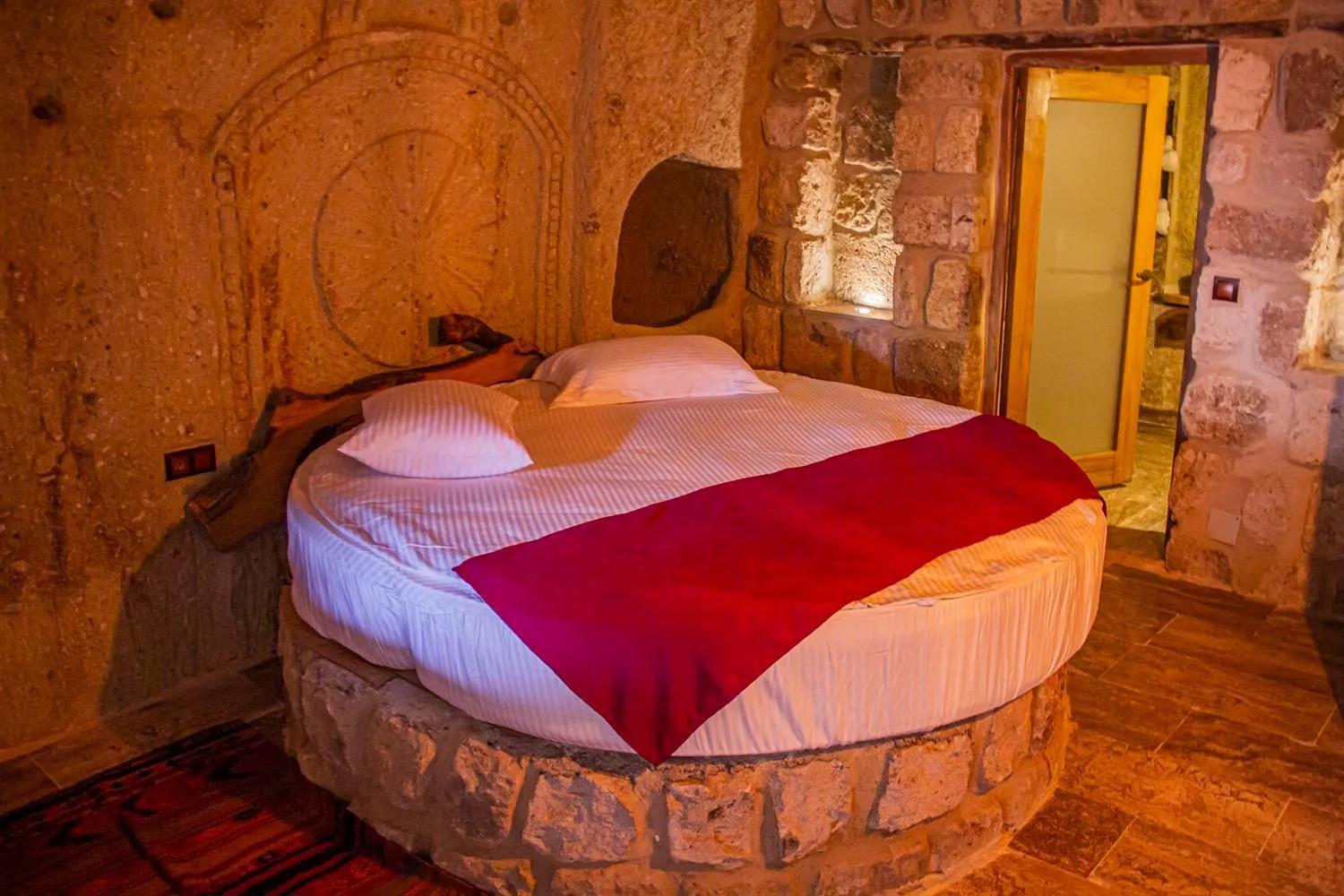 Bed in Junior Ottoman Cave