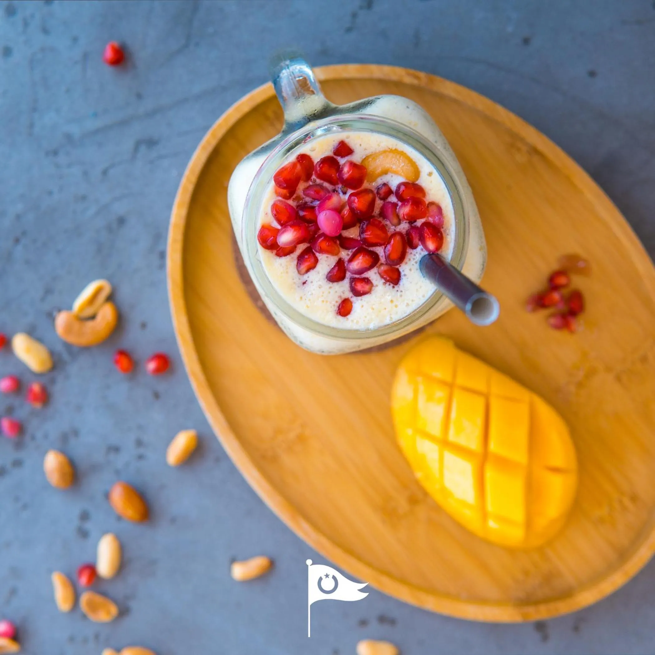 Restaurant/places to eat in Bab Al Nojoum Hudayriyat Camp