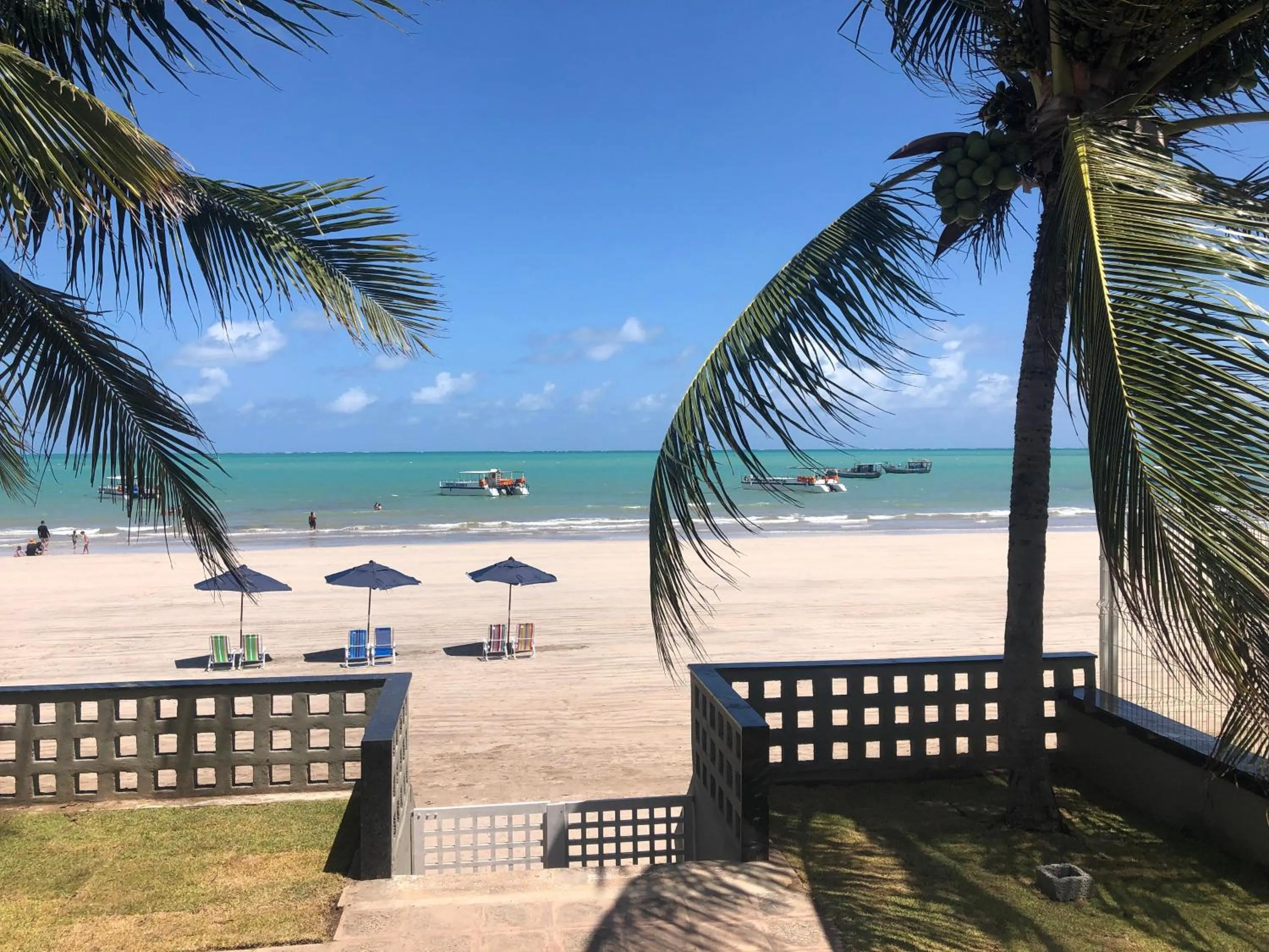 Pousada La Riviera - Pé na areia e Passeios em Maragogi