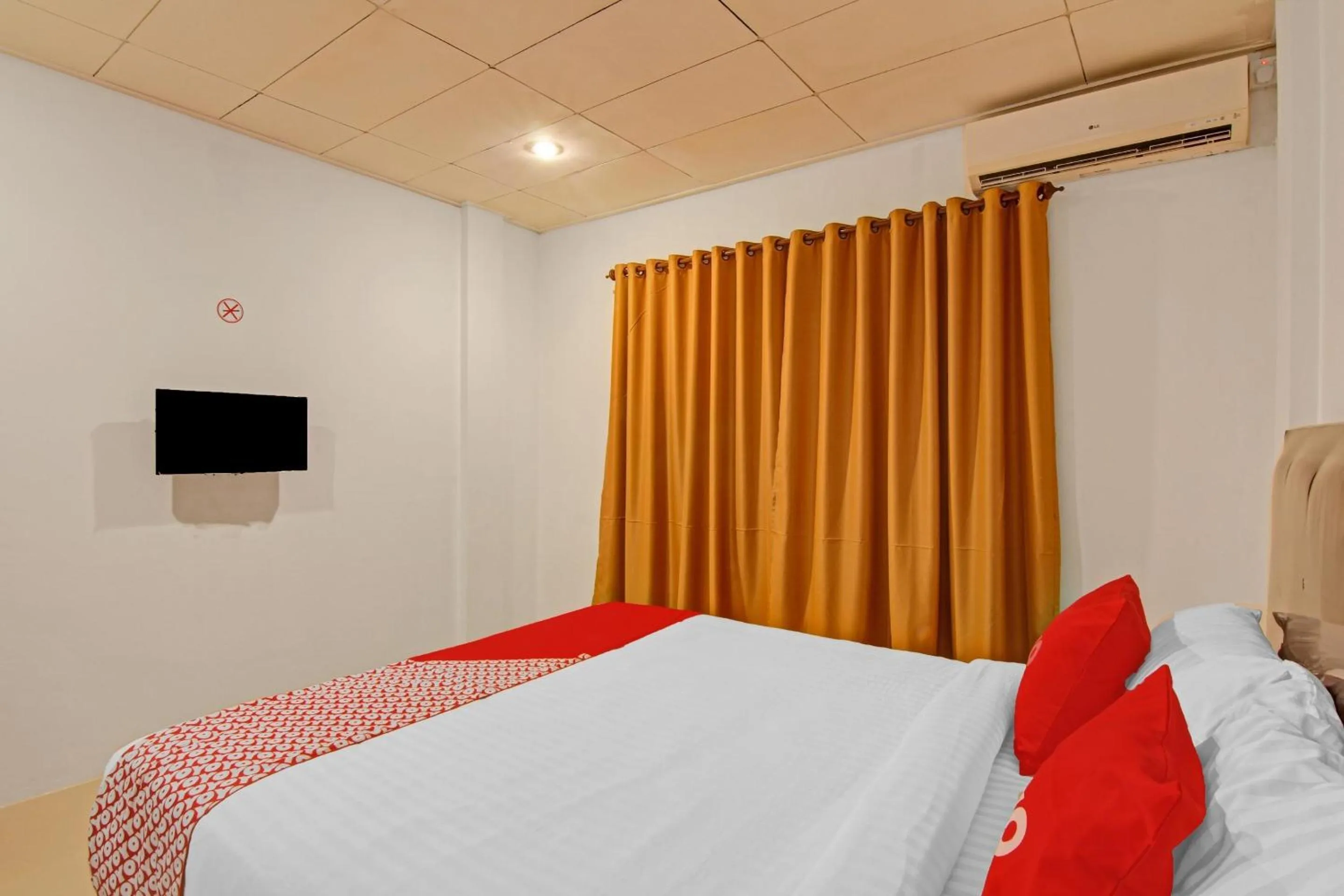 Bedroom, Bed in Hotel O Paris Street Residence Syariah